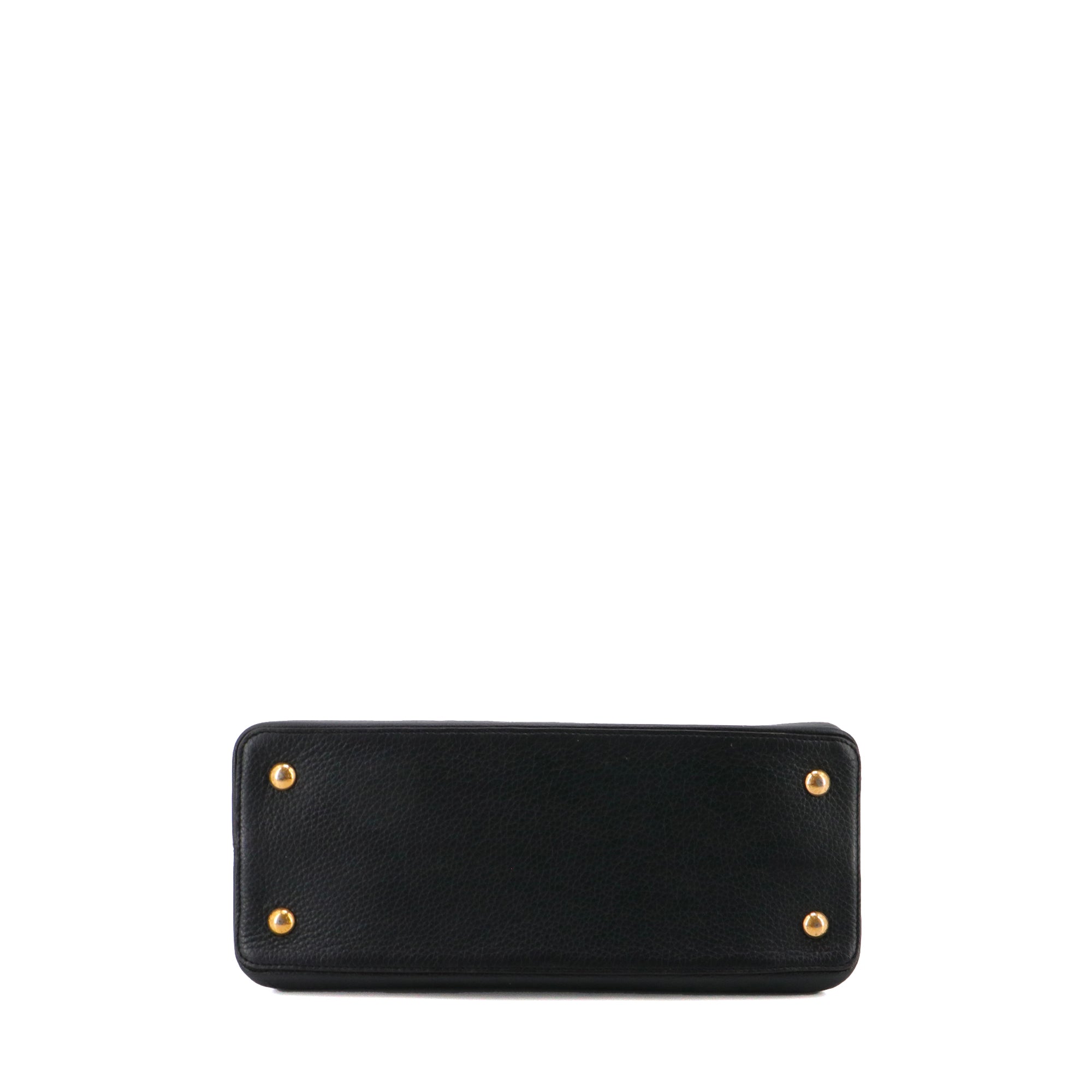 LOUIS VUITTON - Louis Vuitton Capucines GM handbag in black grained leather