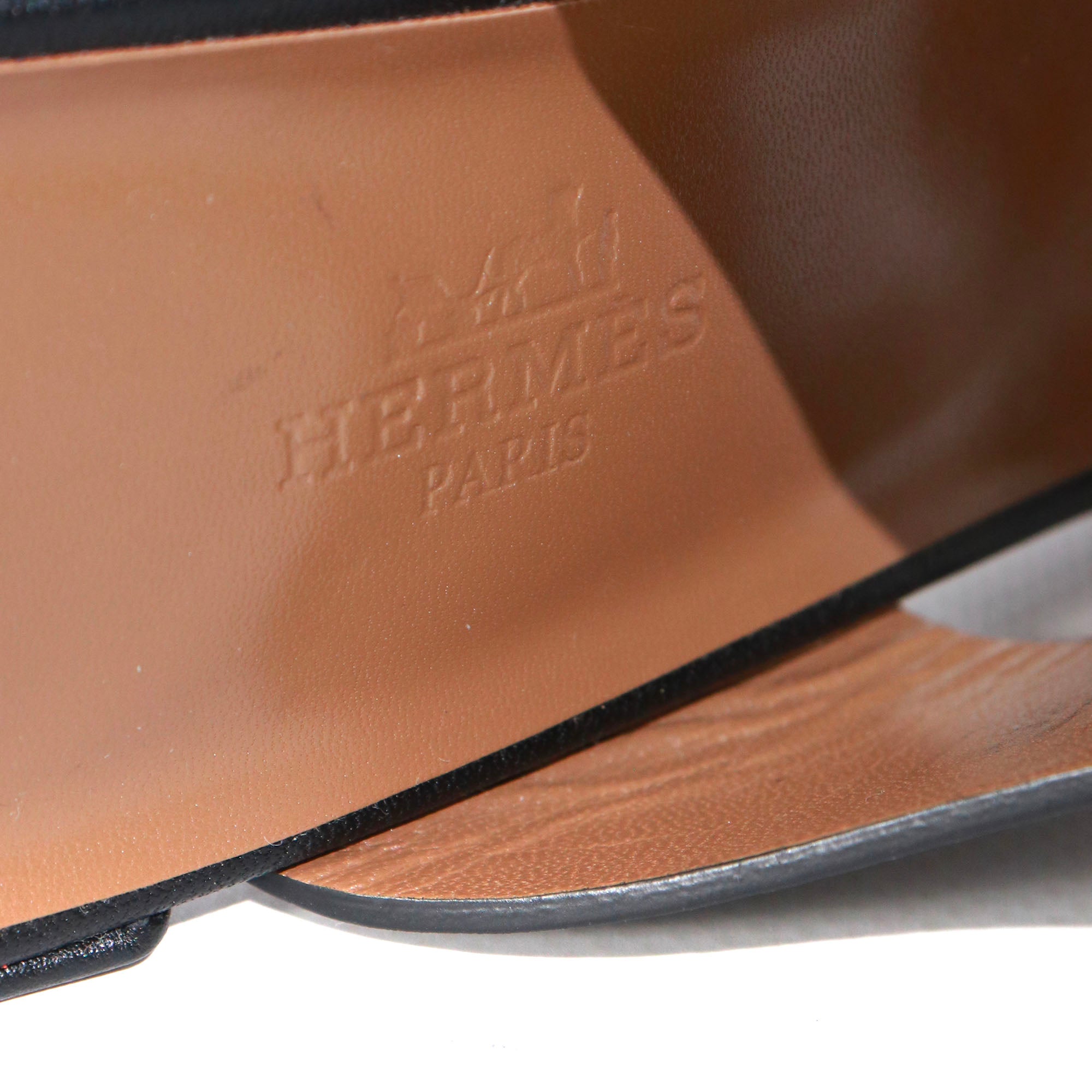 HERMÈS - Ostia Hermès sandals in black leather (T37)