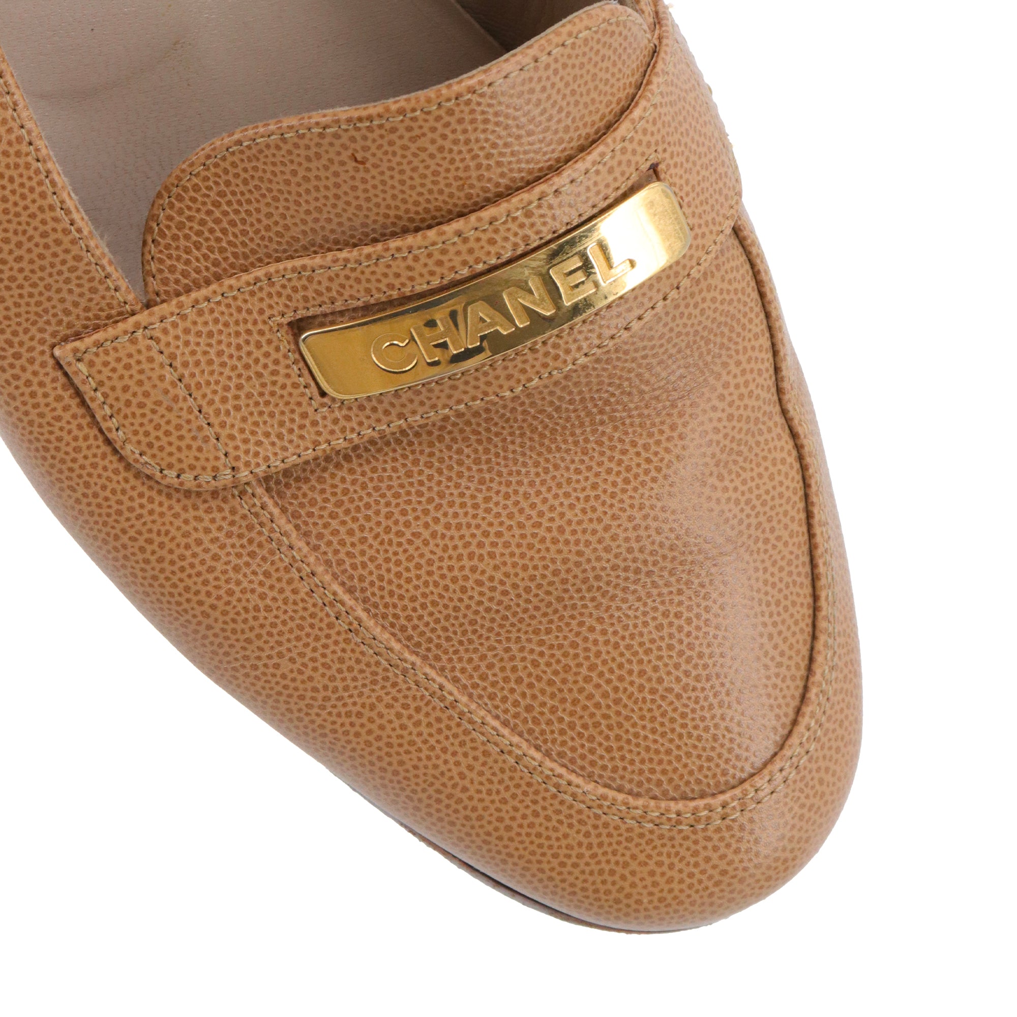 CHANEL - Chanel brown grained leather loafers (size 38)