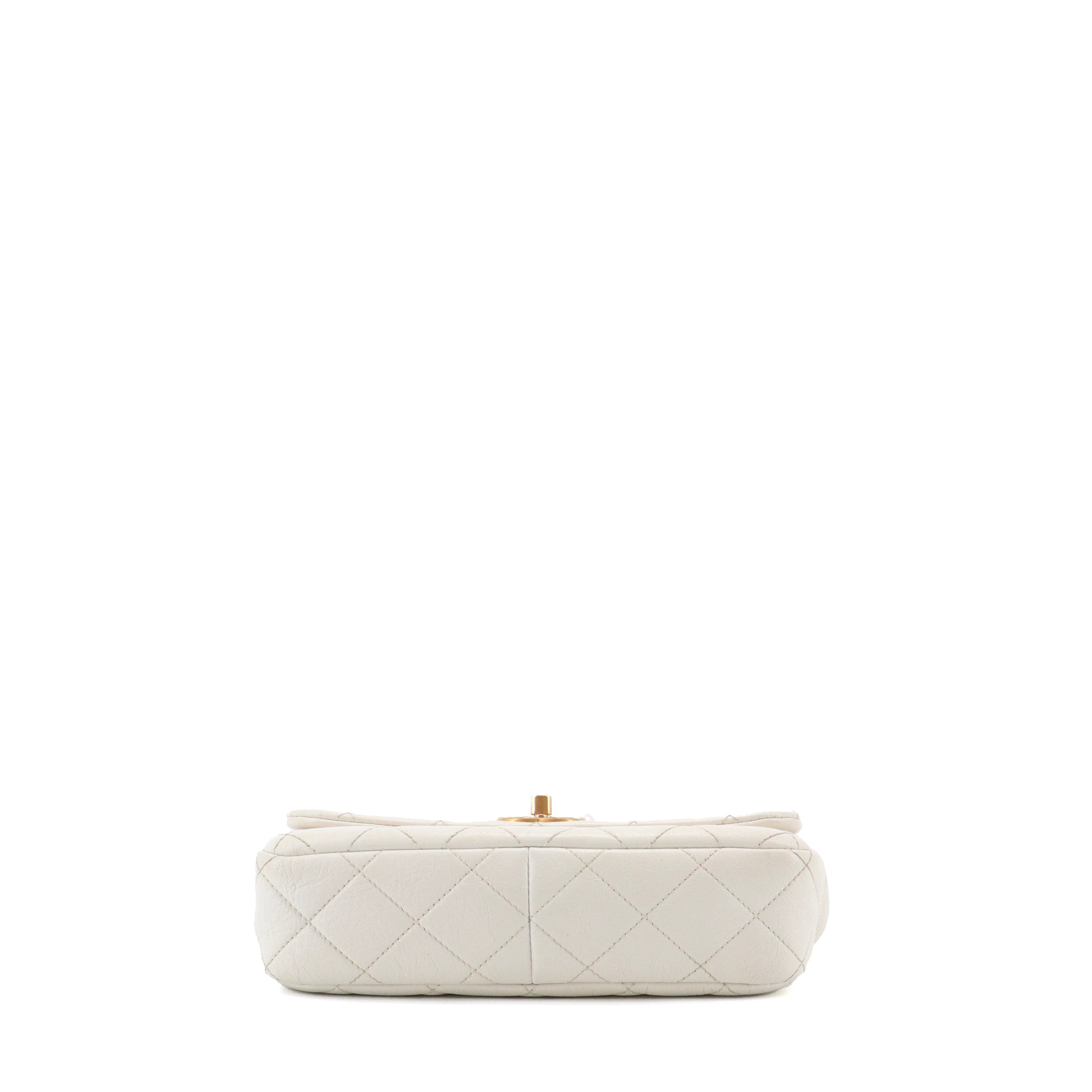CHANEL - Chanel Pearl Side Flap shoulder bag in white glazed leather, limited edition