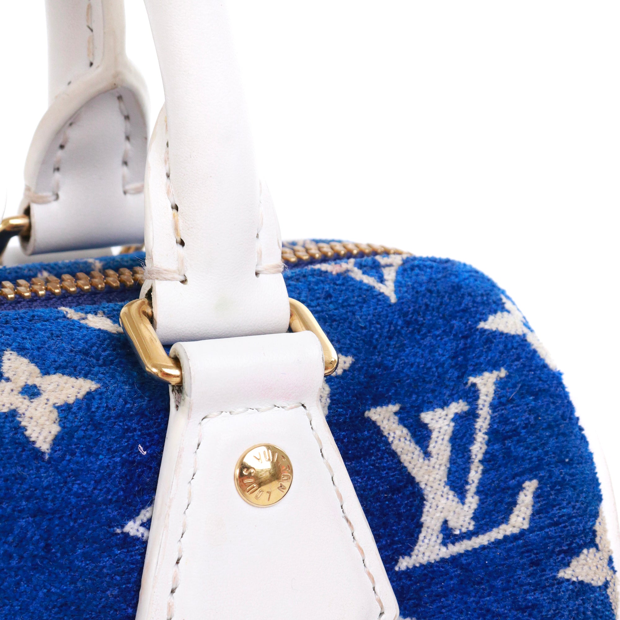 LOUIS VUITTON - Louis Vuitton Speedy 20 shoulder bag in blue velvet