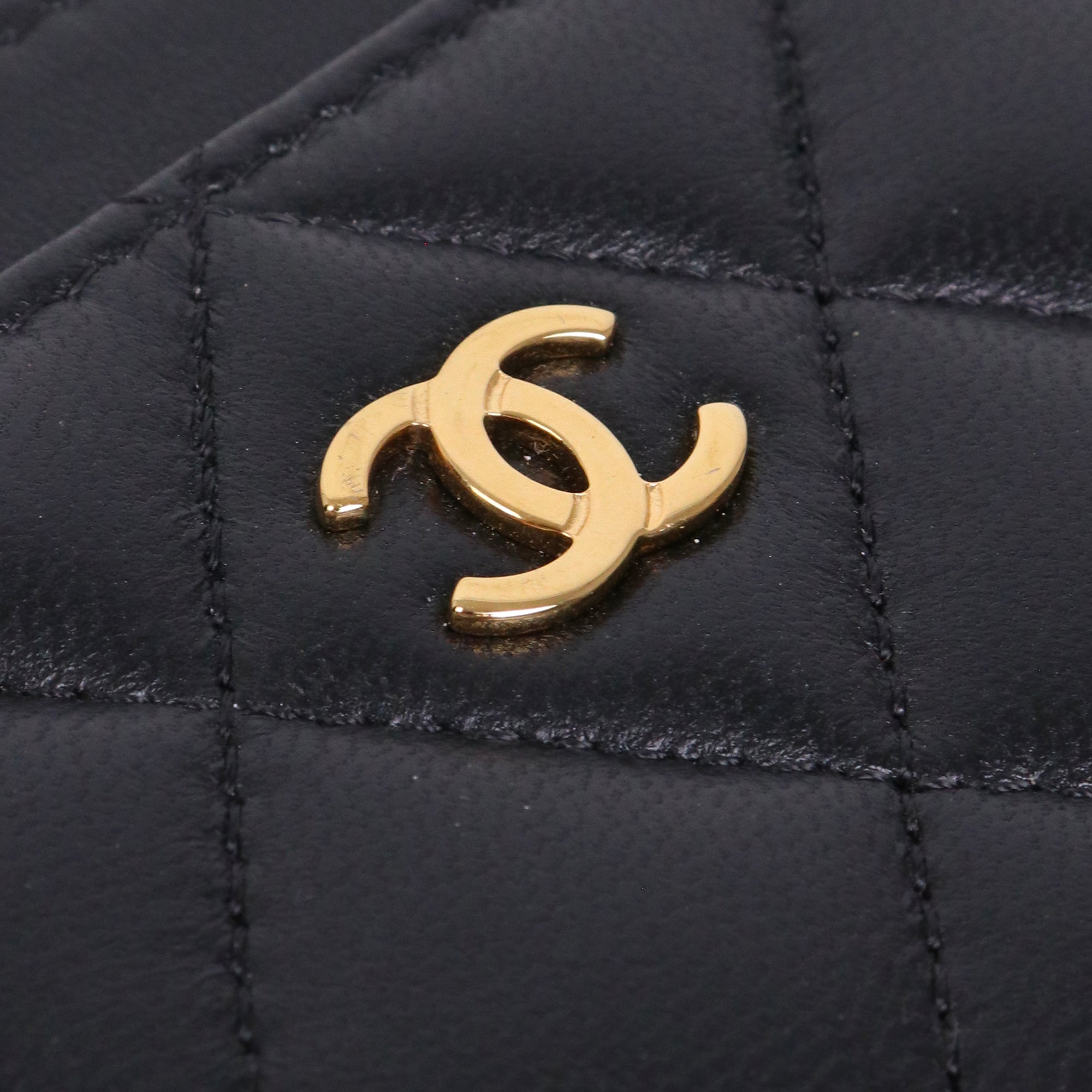 CHANEL - Micro bag card holder