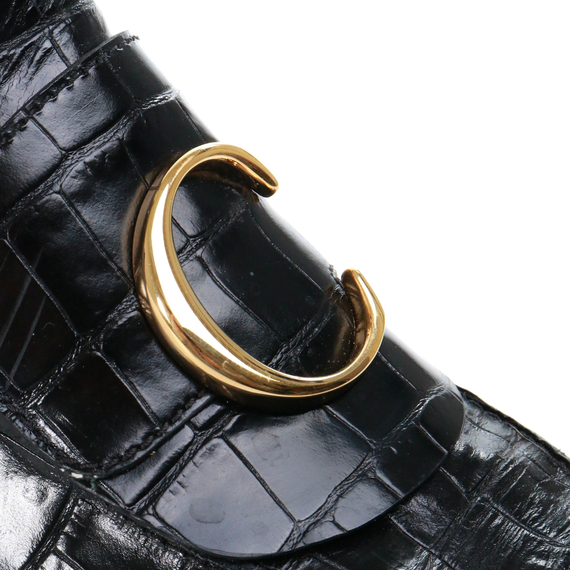 CHLOÉ - C Chloé ankle boots in crocodile-embossed leather (T38.5)