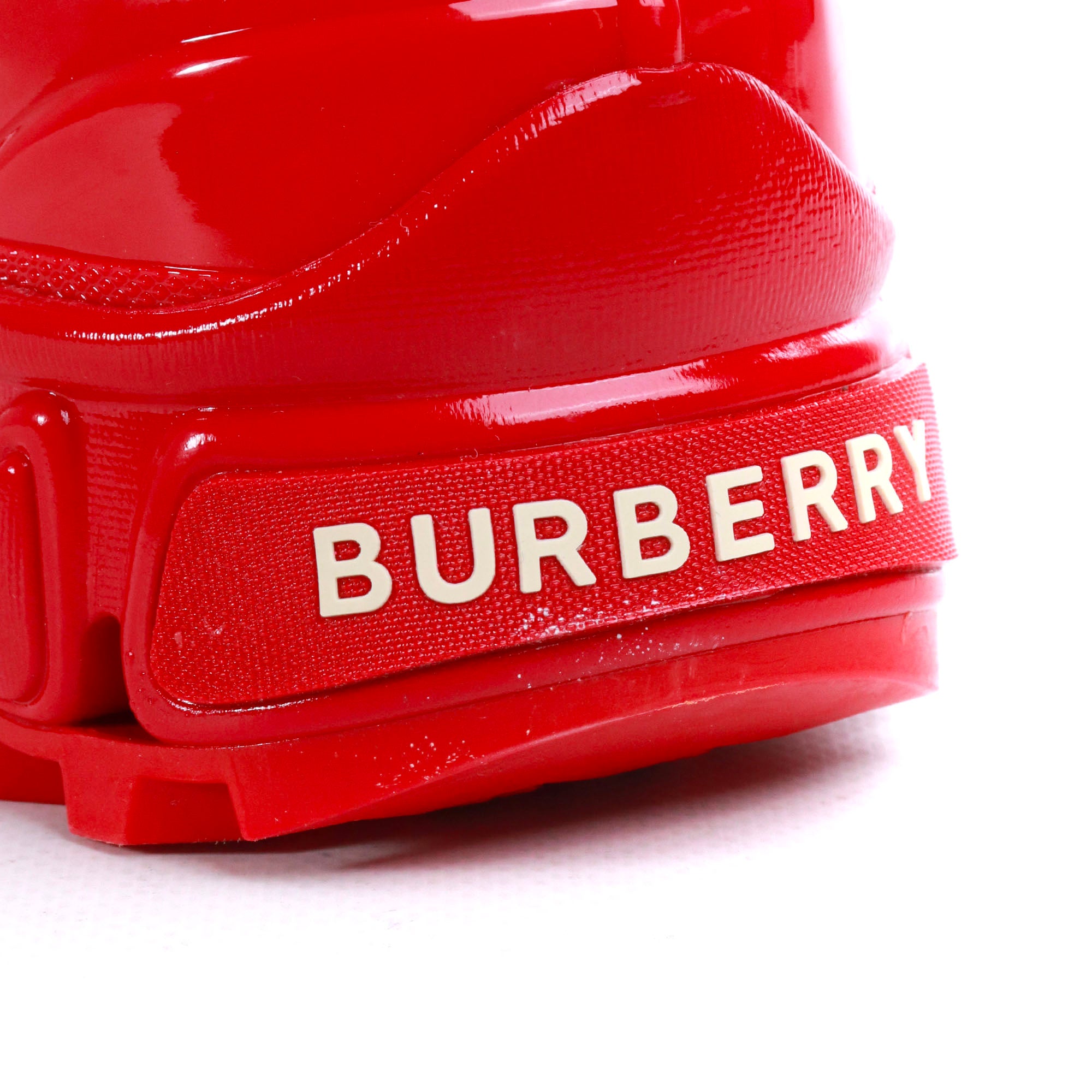 BURBERRY - Sneakers Arthur Burberry en toile blanche et plastique rouge (T37)
