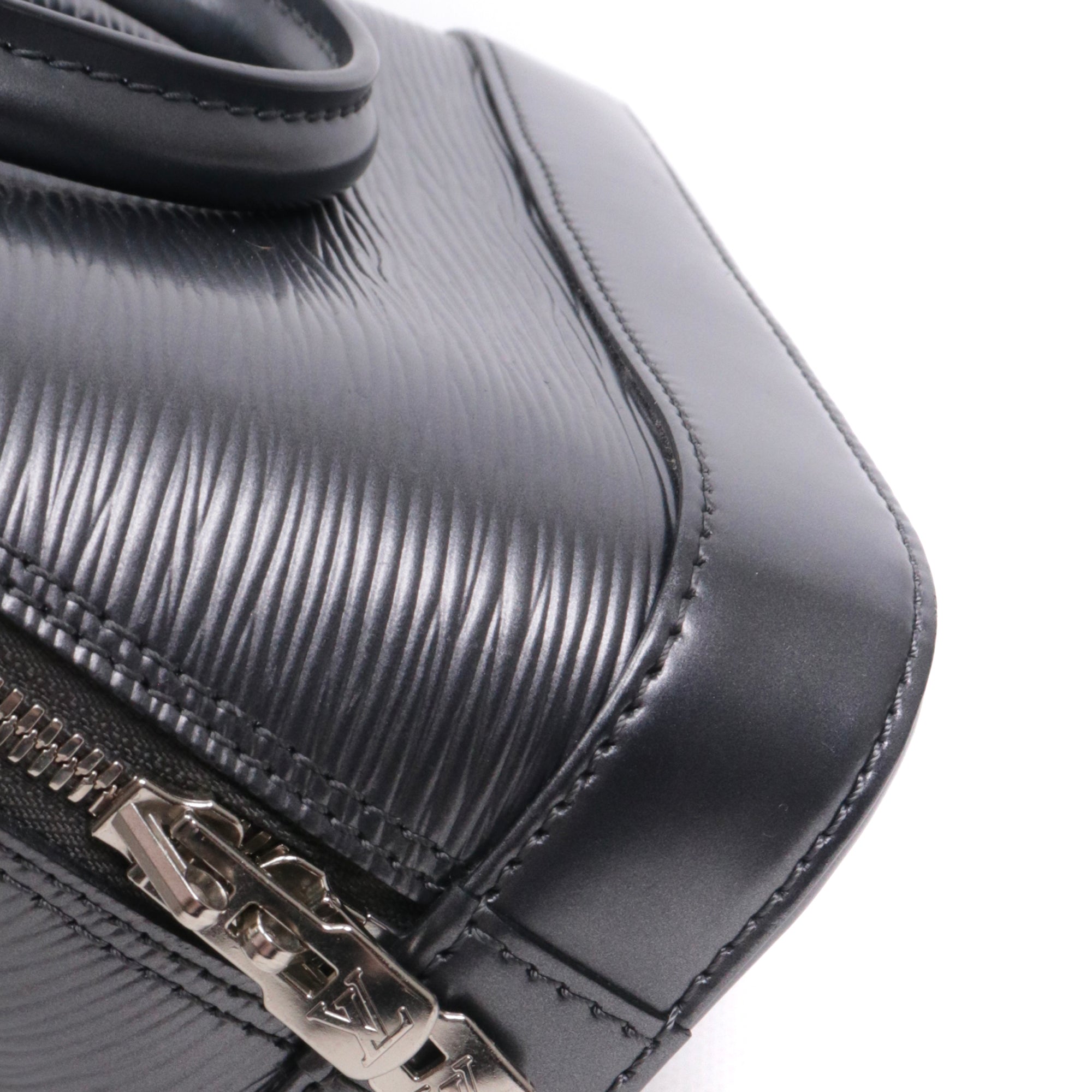 LOUIS VUITTON - Sac à bandoulière Alma BB Louis Vuitton en cuir épi gris métallisé