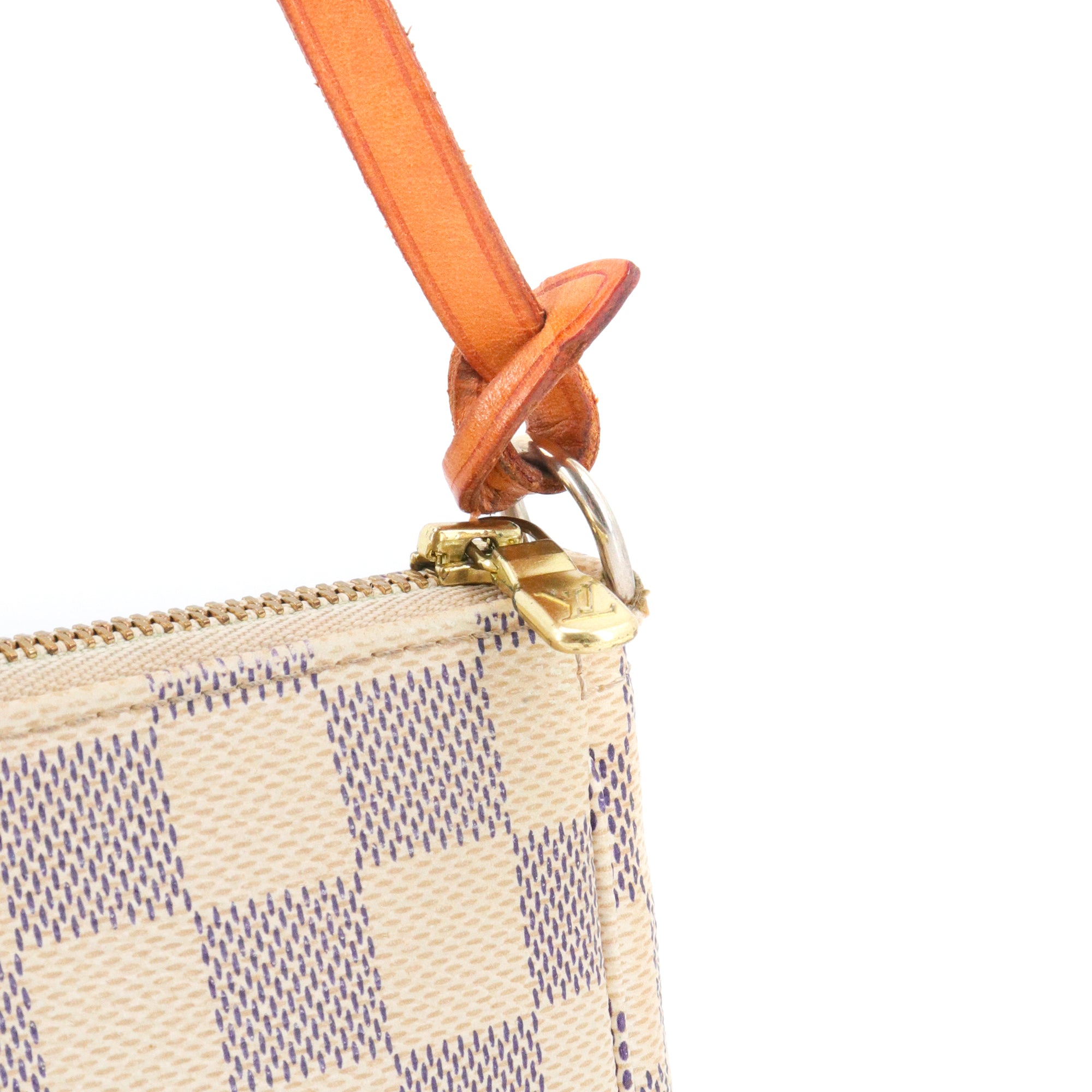 LOUIS VUITTON - Louis Vuitton Accessory Pouch in Damier Azur Canvas