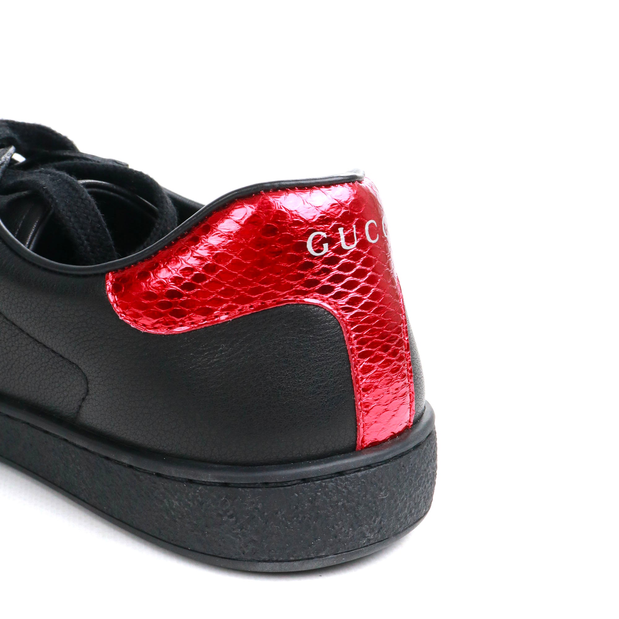 GUCCI - Sneakers Ace Gucci en cuir noir et bande web (T42)