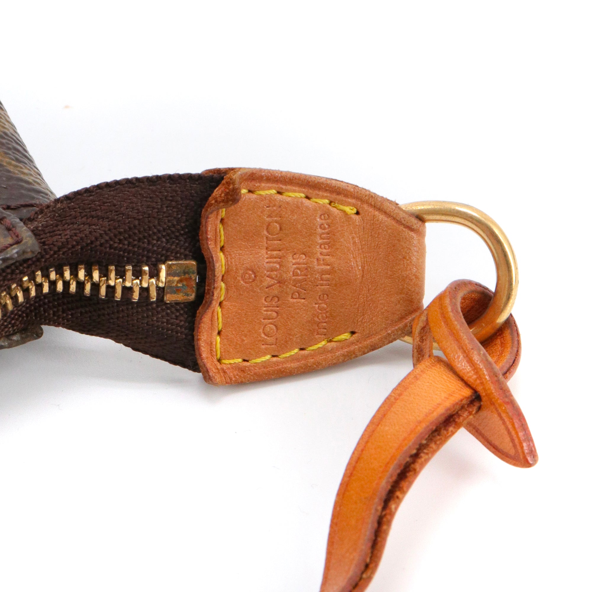 LOUIS VUITTON - Accessories pouch