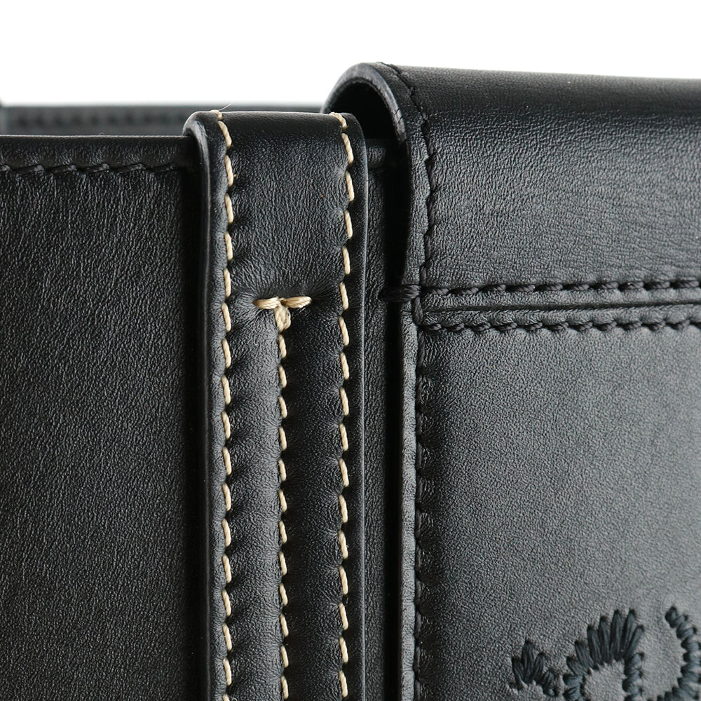 CHLOÉ - Large model Woody shopping bag in black leather