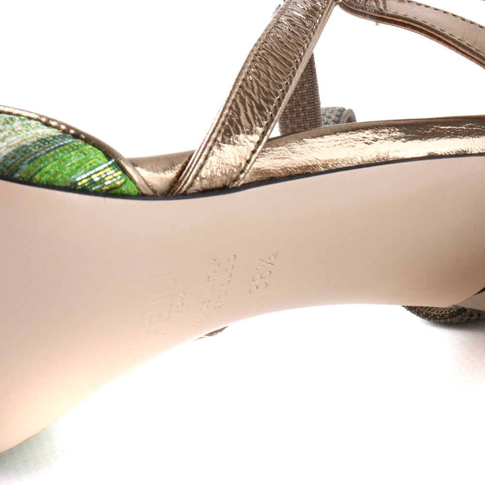 FENDI - Escarpins Colibri Lite en cuir doré et toile verte (T38,5)