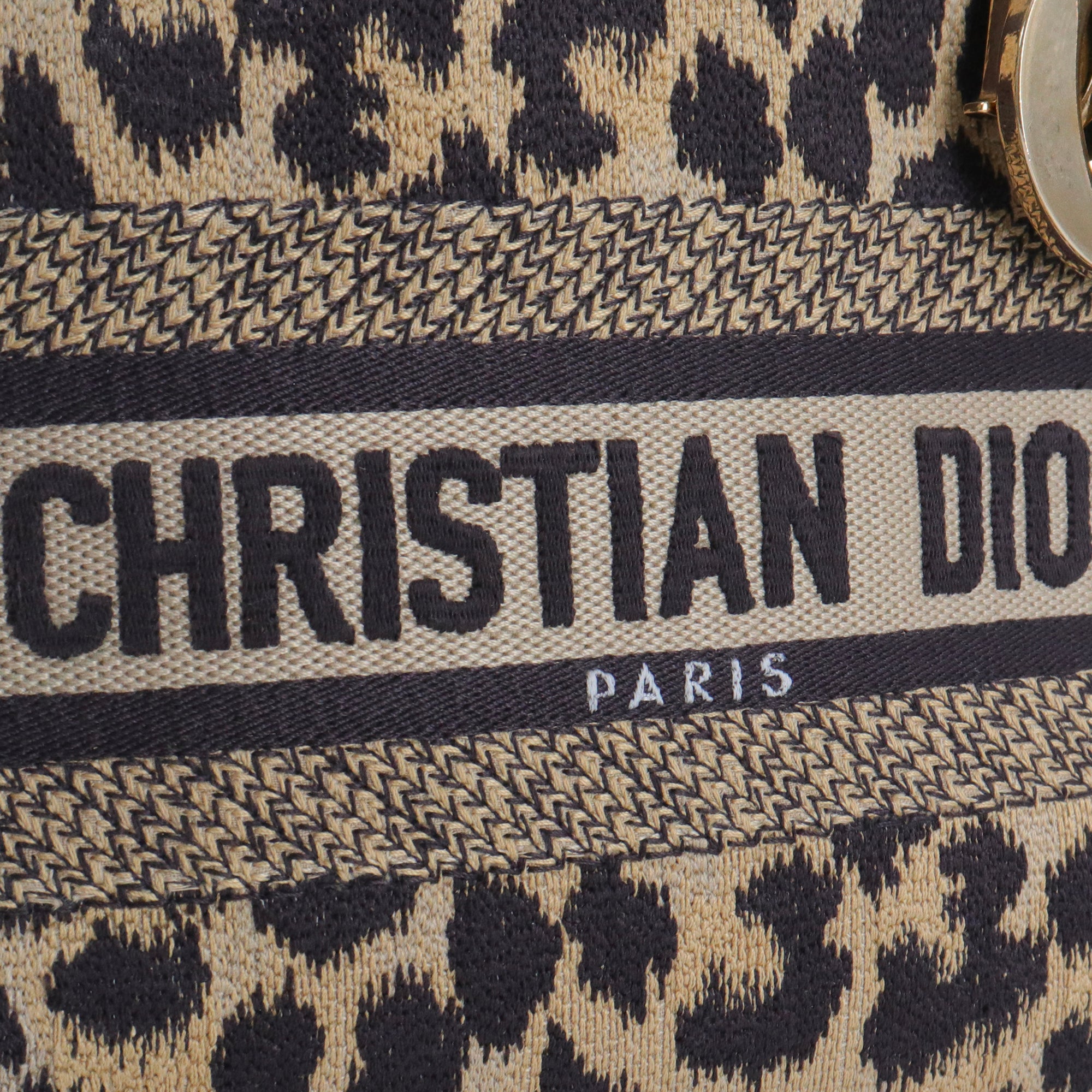 DIOR - Sac à bandoulière Lady D-Lite Dior en toile léopard