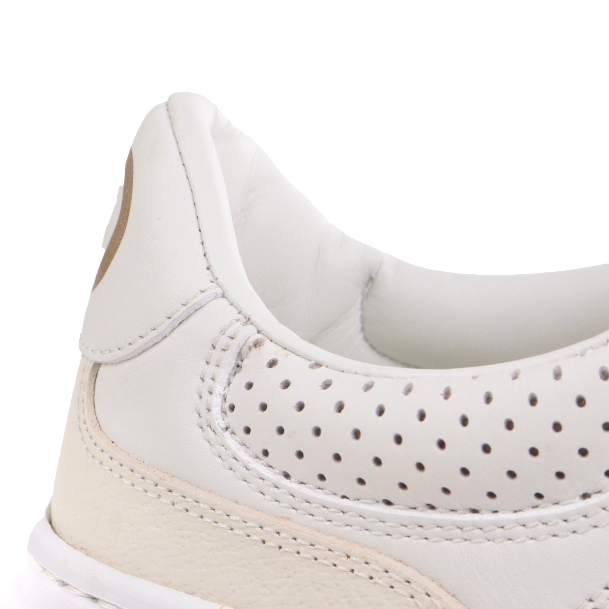 GUCCI - Sneakers GG Gucci en cuir monogrammé blanc (T39)