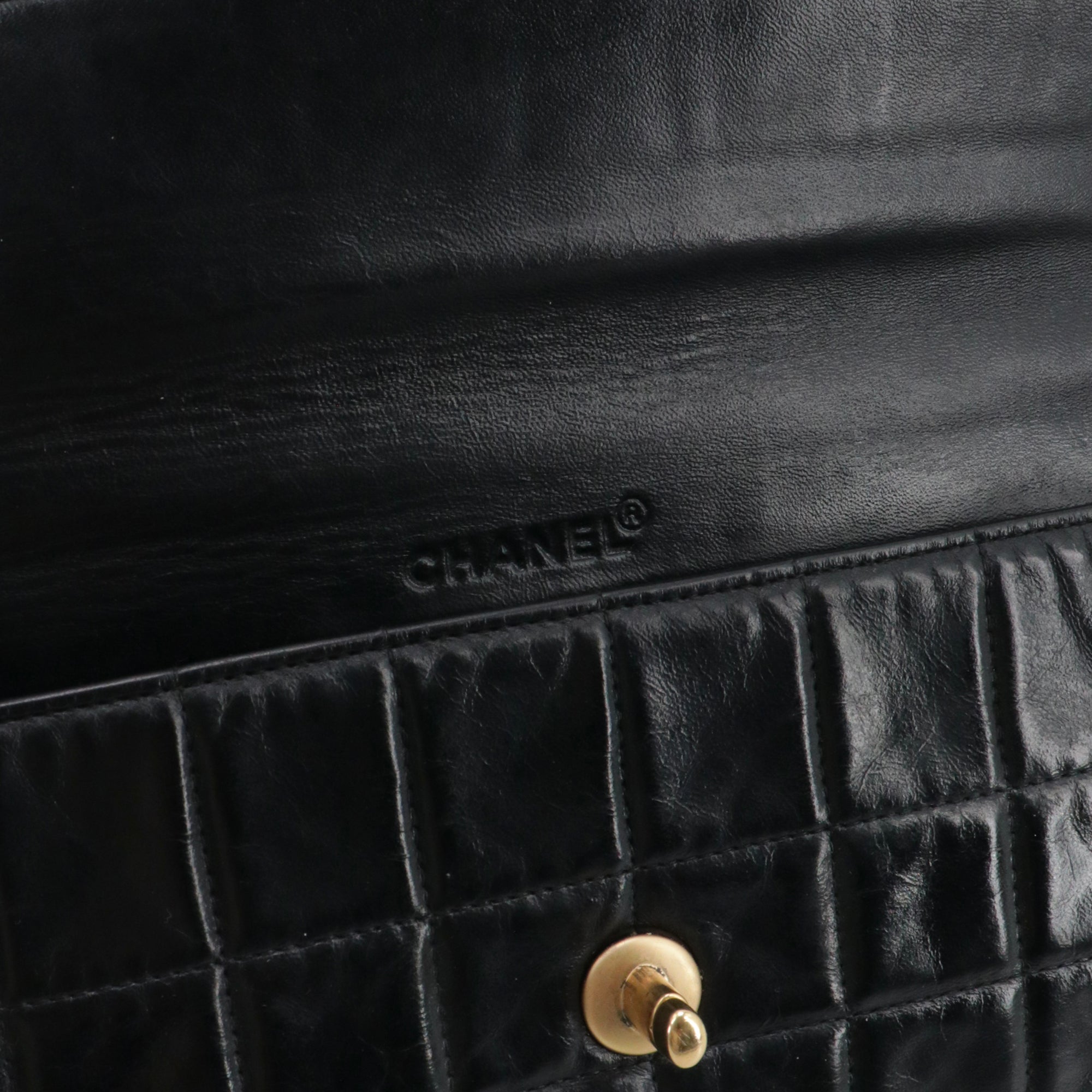 CHANEL - Vintage Chanel Caméra shoulder bag in cream white leather