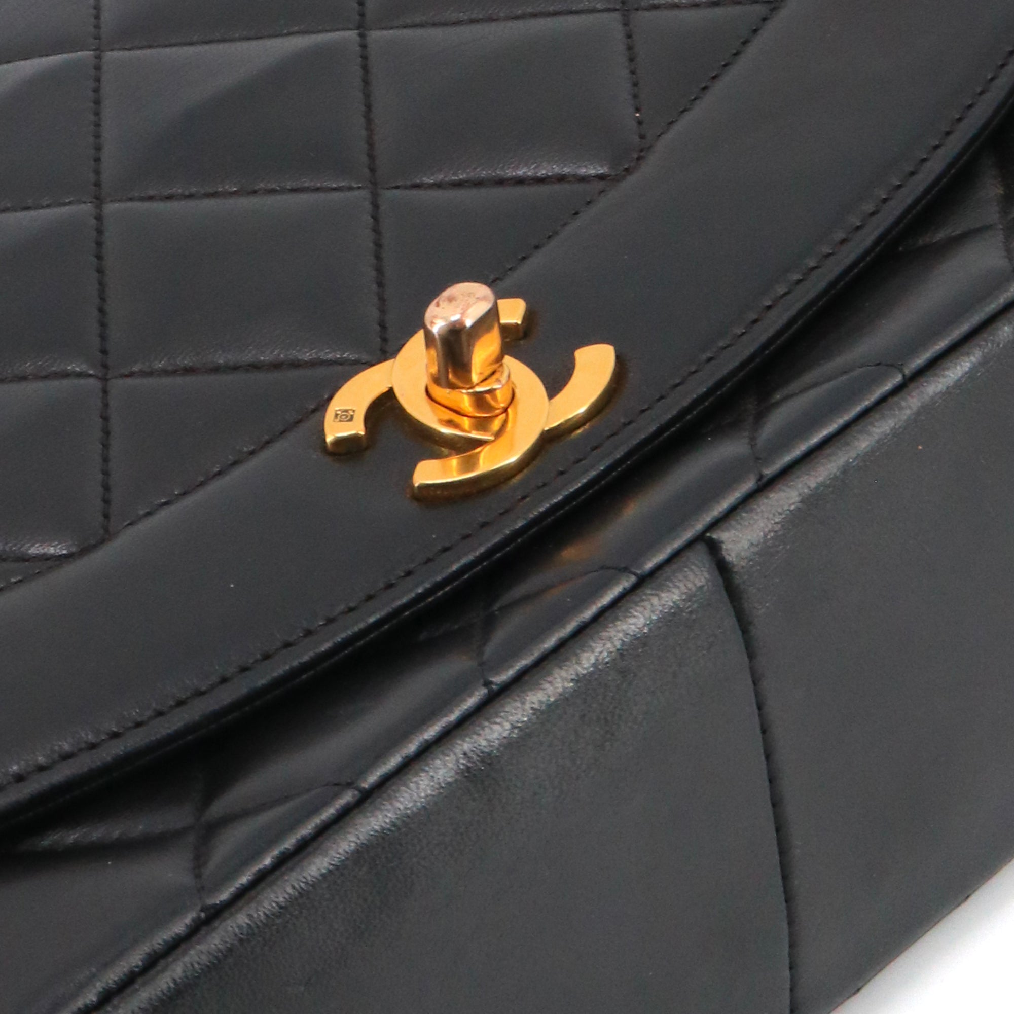 GUCCI - GG Marmont Small Size shoulder bag in black leather