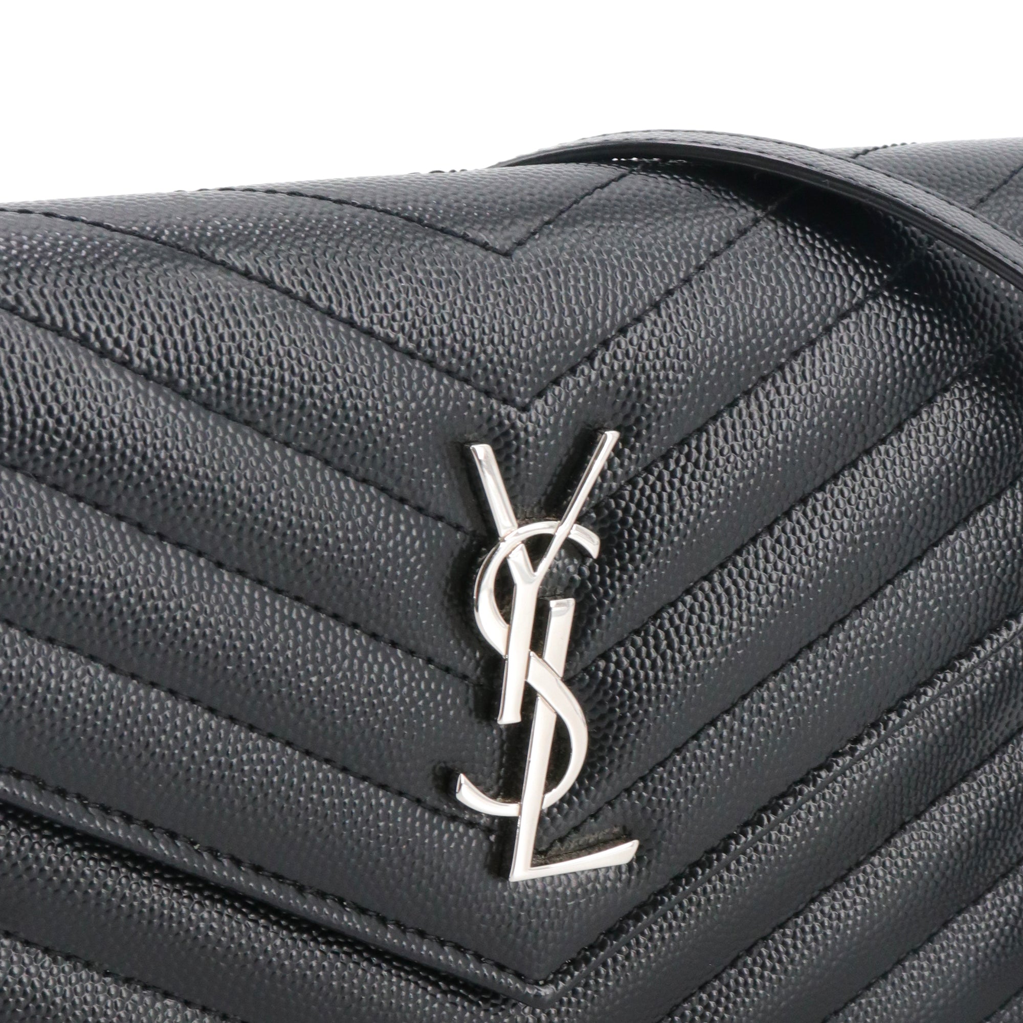SAINT LAURENT - Sac à bandoulière Wallet on chain Cassandre Saint Laurent cuir grainé chevron noir