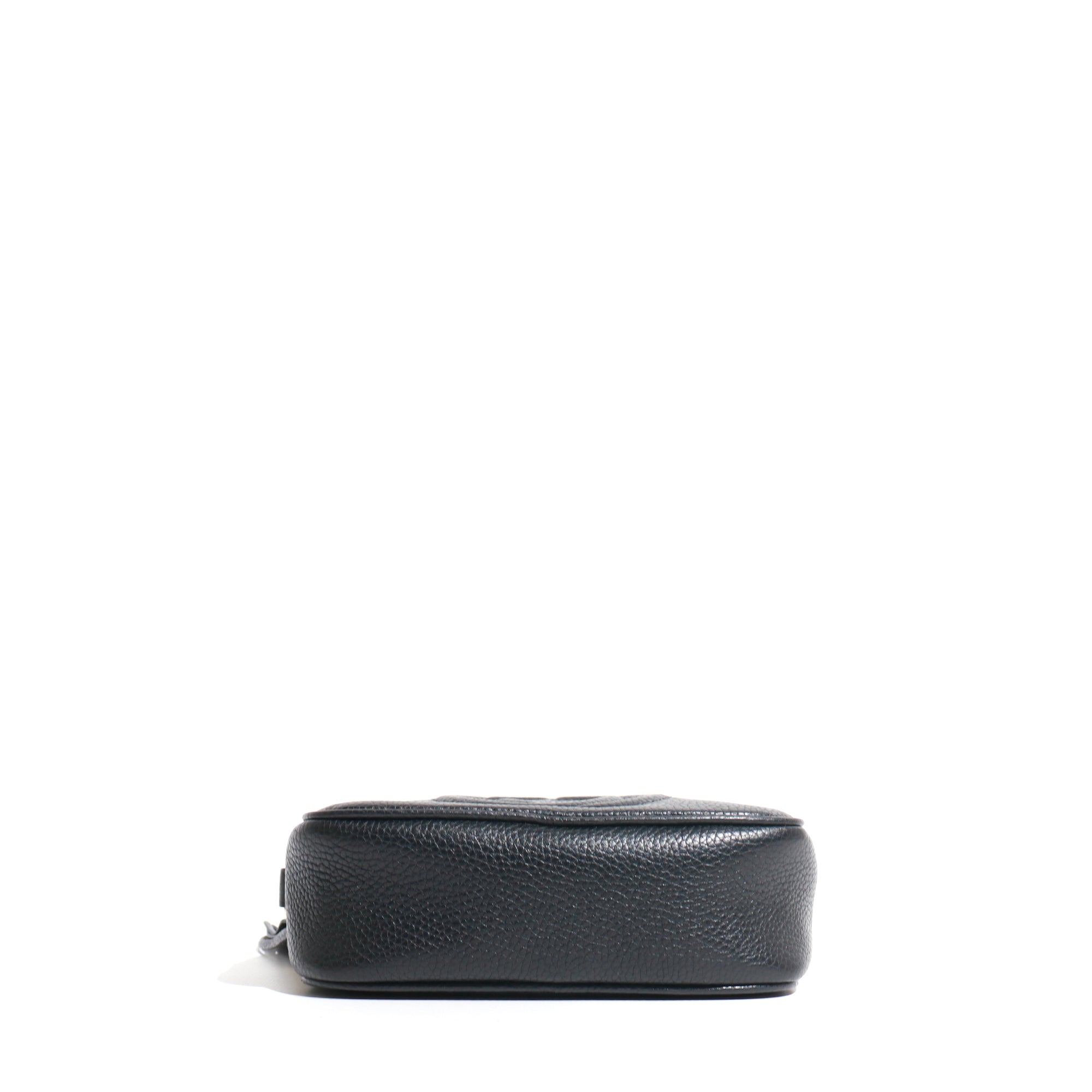 GUCCI - Soho shoulder bag in black grained leather