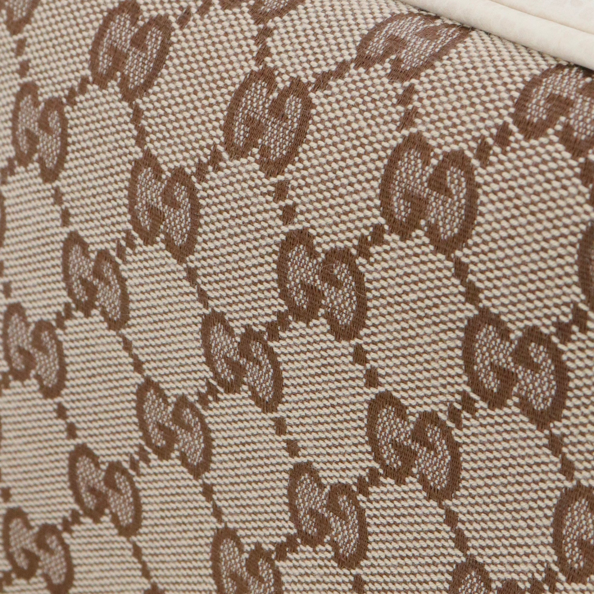 GUCCI - Gucci Bree shoulder bag in beige monogrammed canvas