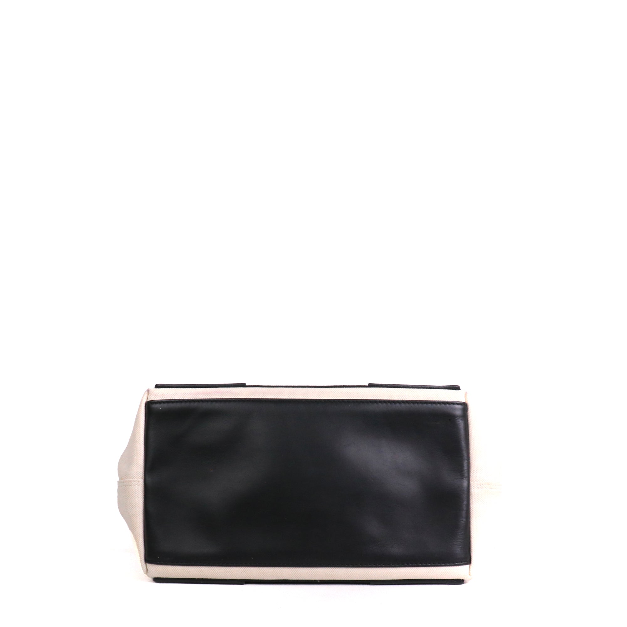 BALENCIAGA - Neo Classic nano shoulder bag in black grained leather