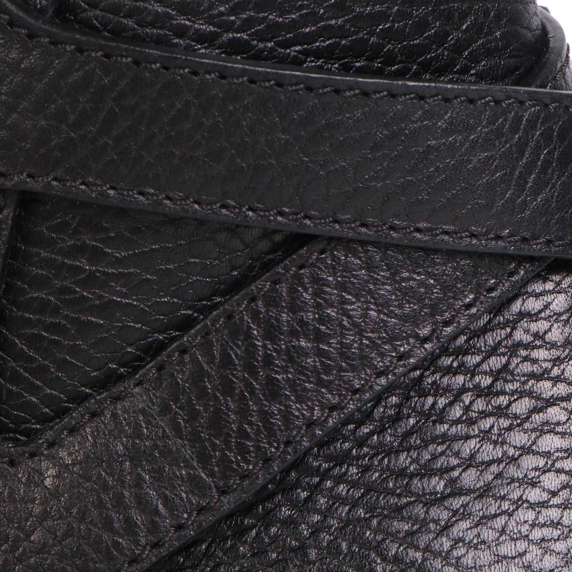 VALENTINO - Black leather Rockstud boots (T37)