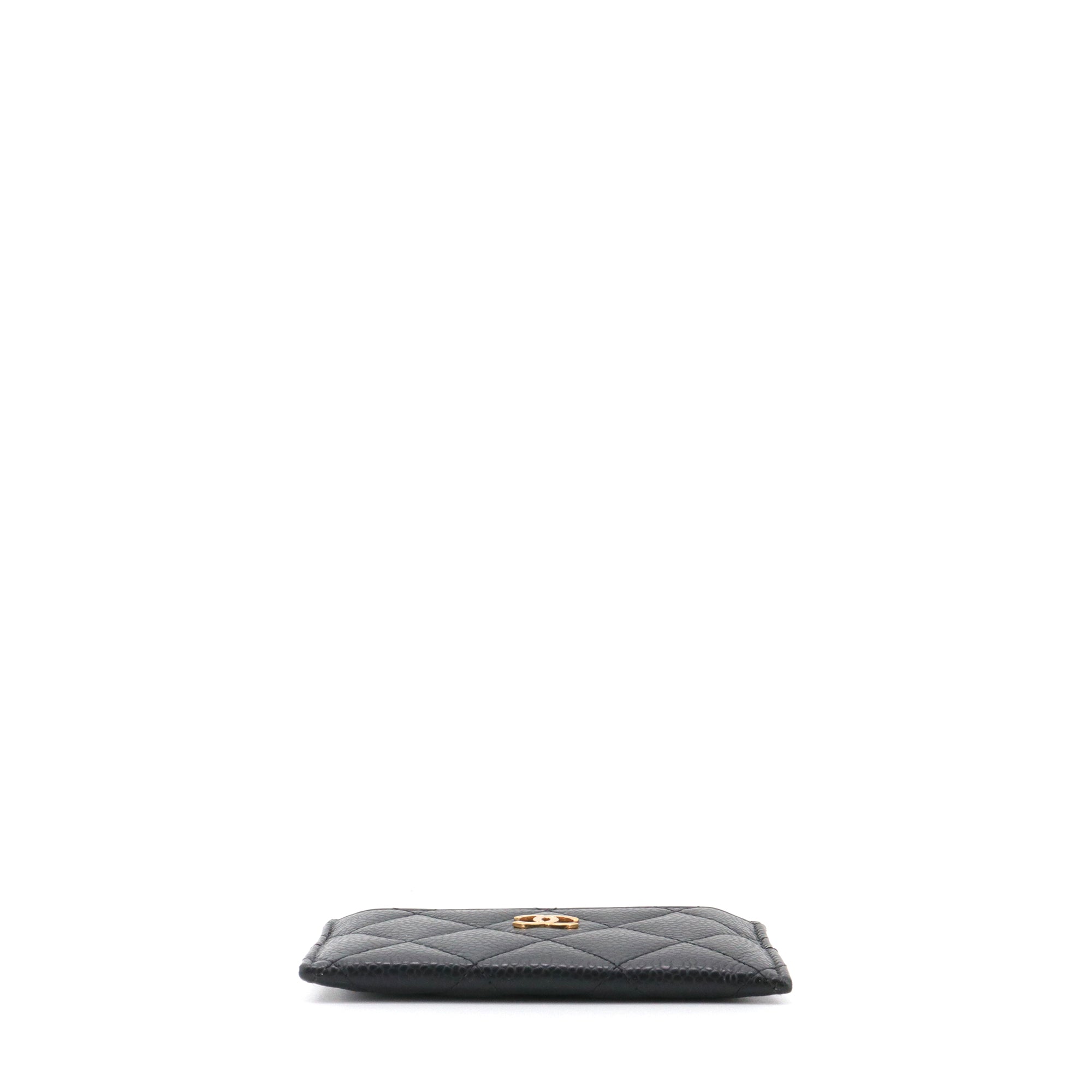 CHANEL - Porte cartes Chanel en cuir matelassé caviar noir