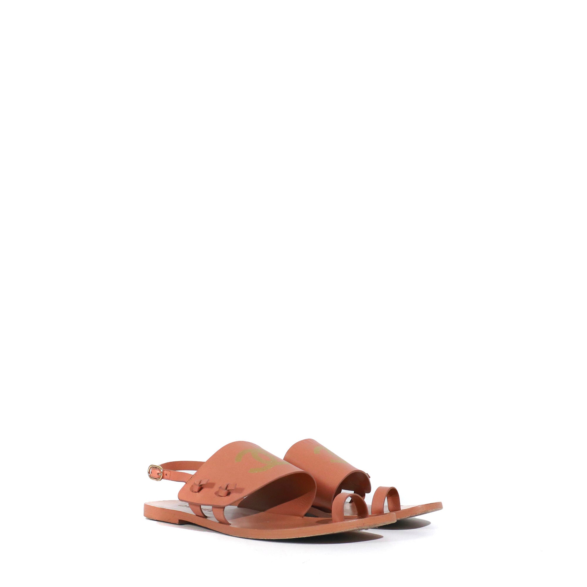 CHANEL - CC sandals in brown leather (T39)
