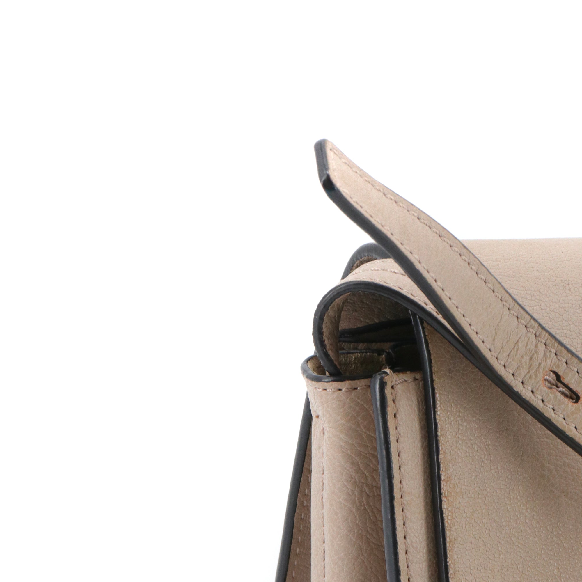 CHLOÉ - Chloé Faye PM shoulder bag in taupe grained leather