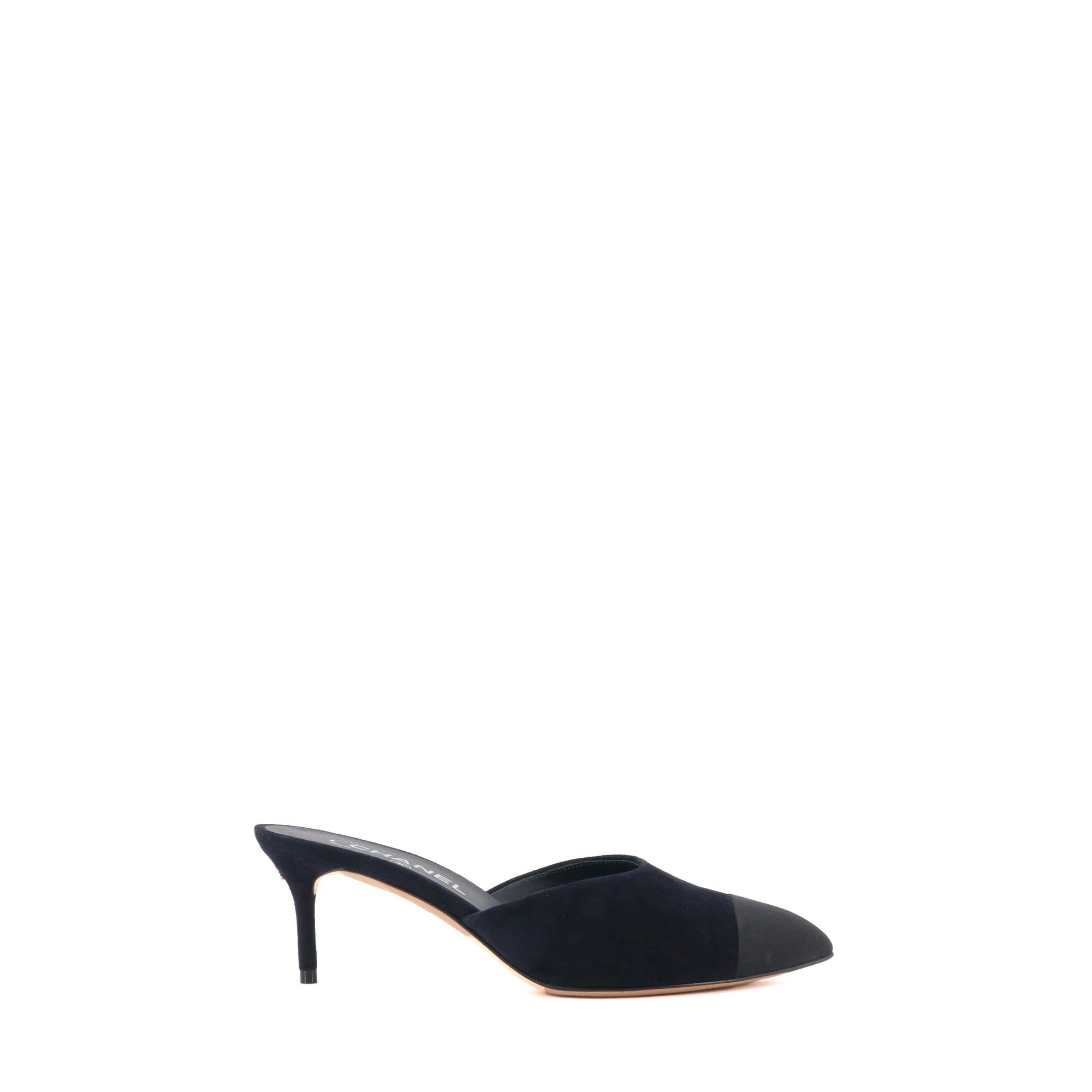 CHANEL - Mules à talon Chanel en daim bleu marine (T38.5)