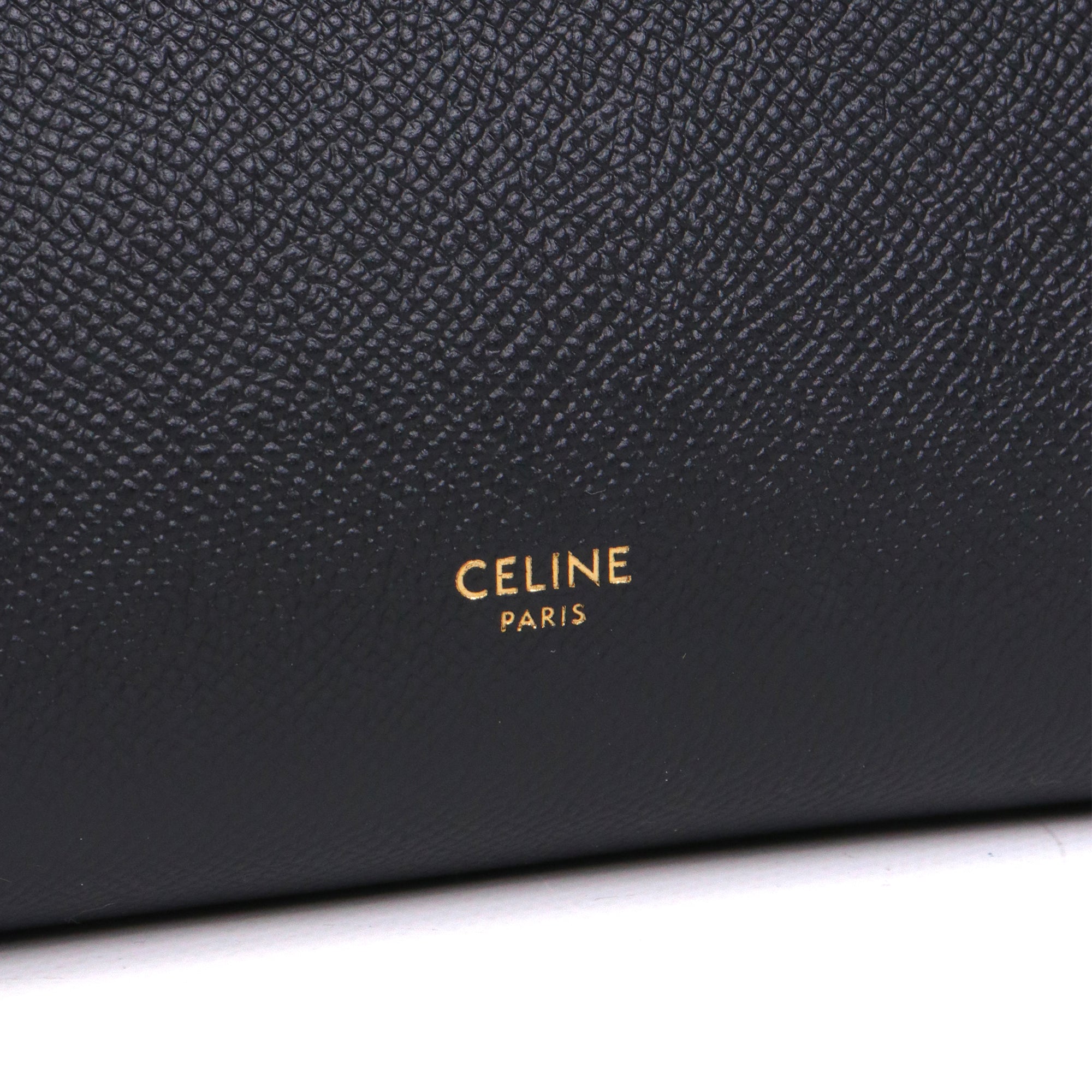 CELINE - Sac à bandoulière Belt nano Celine en cuir grainé noir