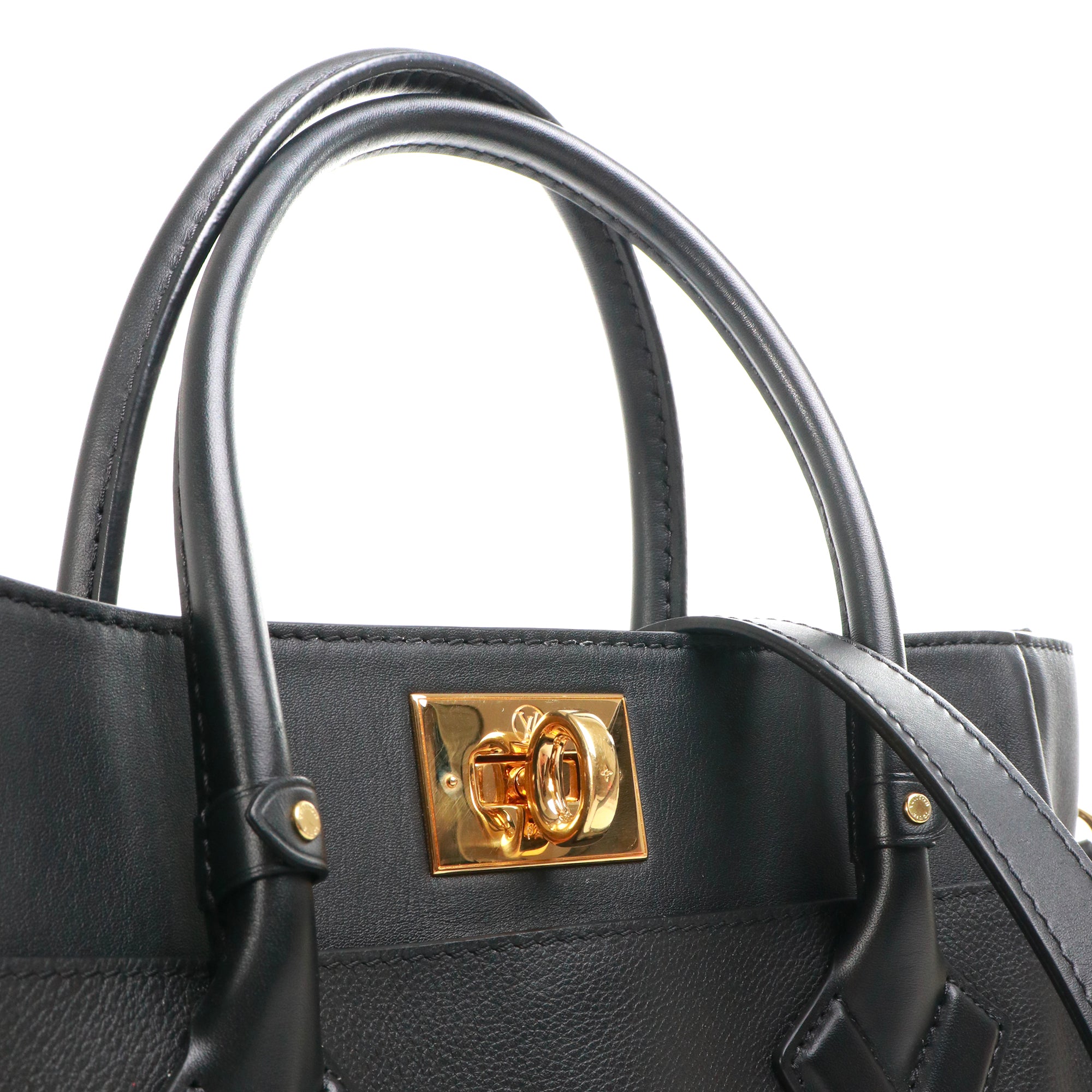 LOUIS VUITTON - Cabas My Side handbag in black grained leather
