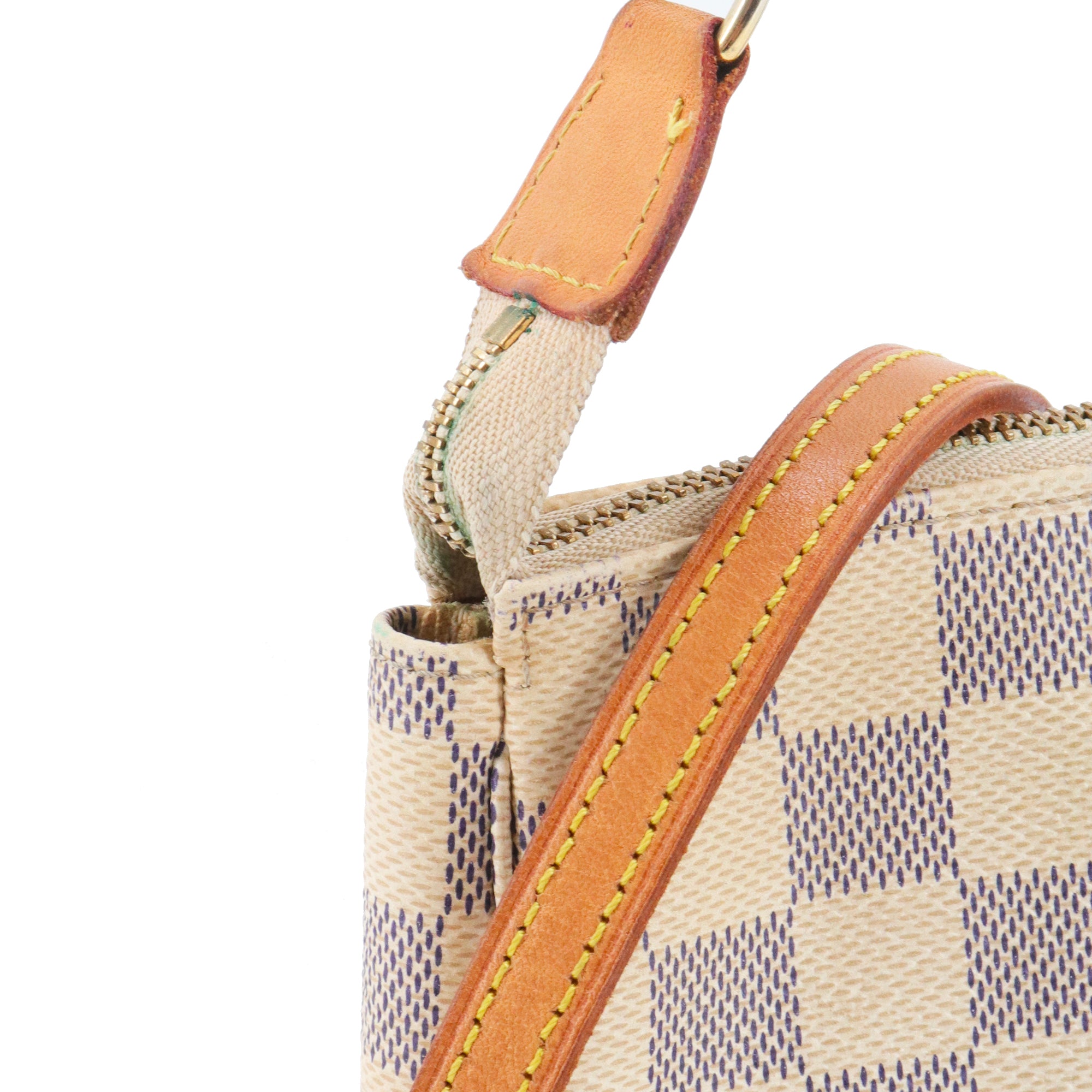 LOUIS VUITTON - Louis Vuitton Accessory Pouch in Damier Azur Canvas