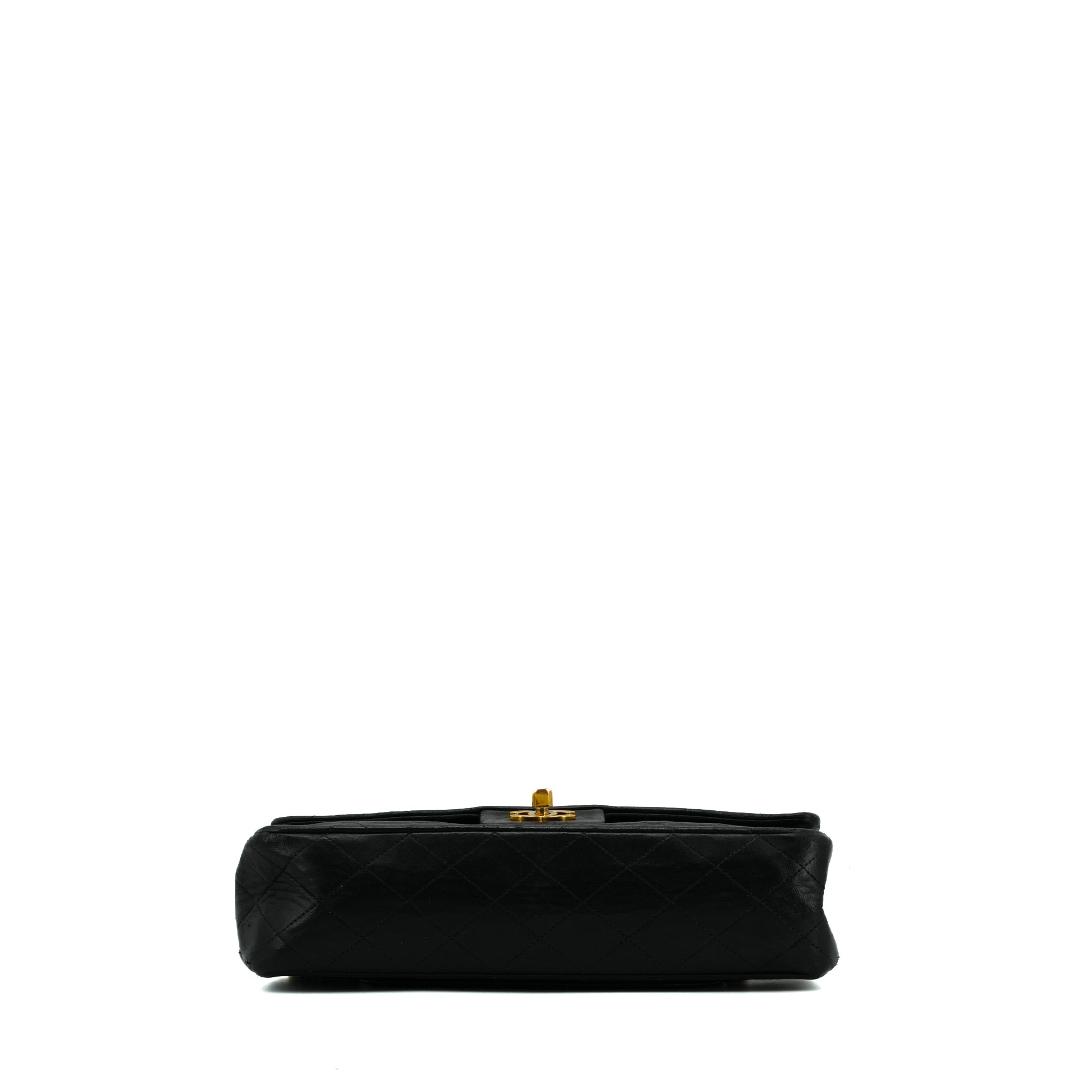 CHANEL - Sac à main Classique/Timeless medium Chanel en cuir matelassé noir vintage