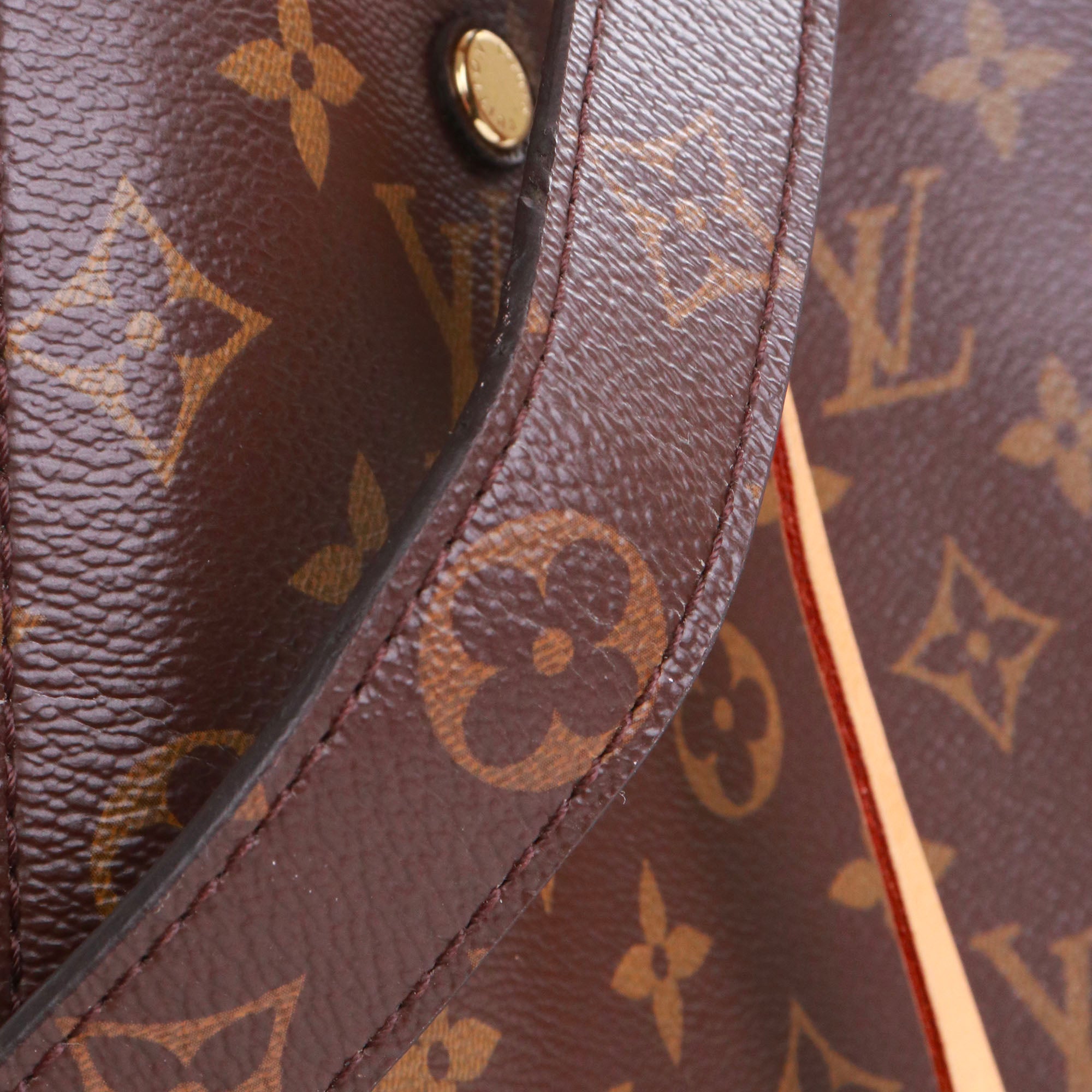 LOUIS VUITTON - Sac à main Montaigne MM Louis Vuitton en toile monogrammée