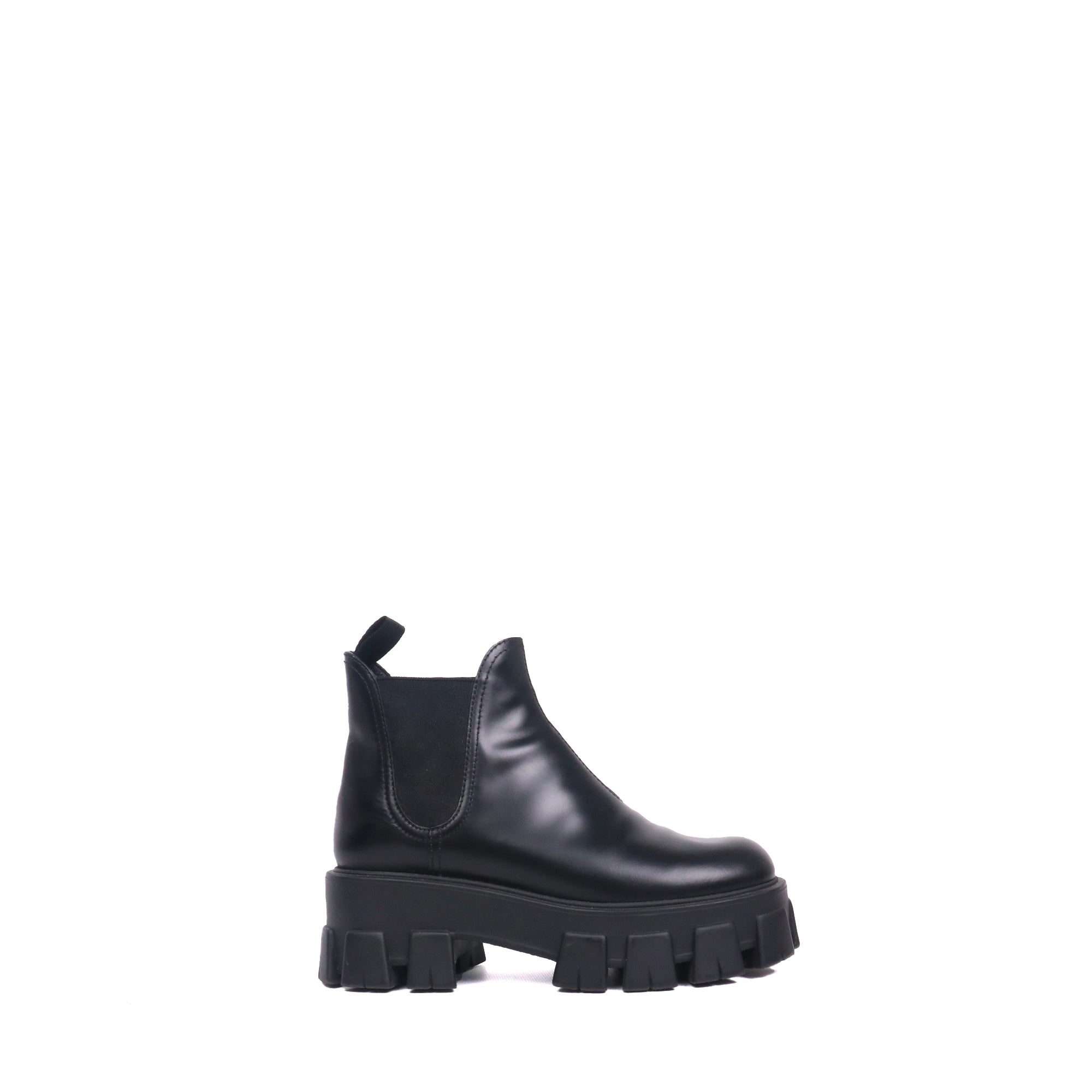 PRADA - Bottines Chelsea Monolith Prada en cuir lisse noir (T36)
