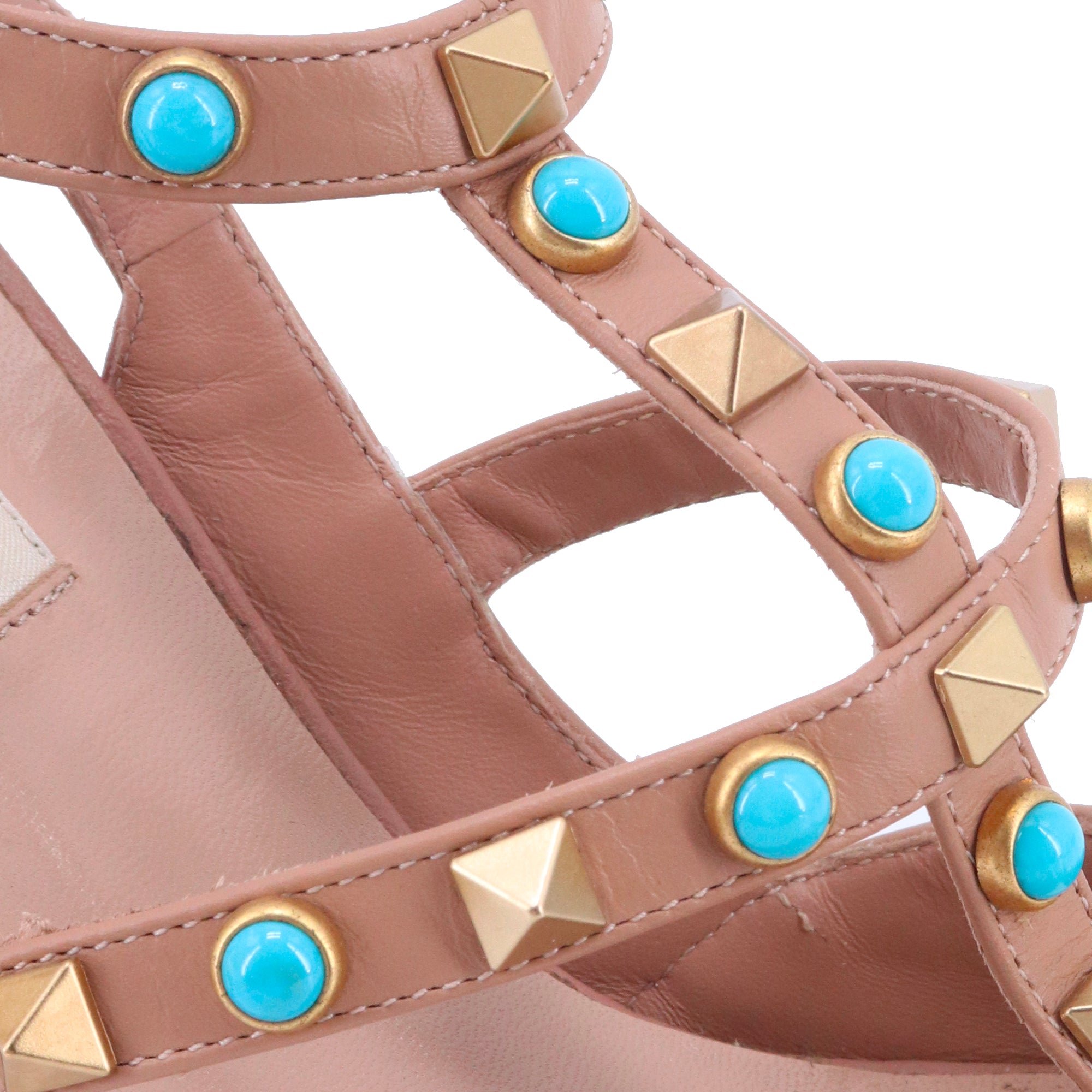 VALENTINO - Escarpins Rockstud Valentino en cuir grainé rose nude