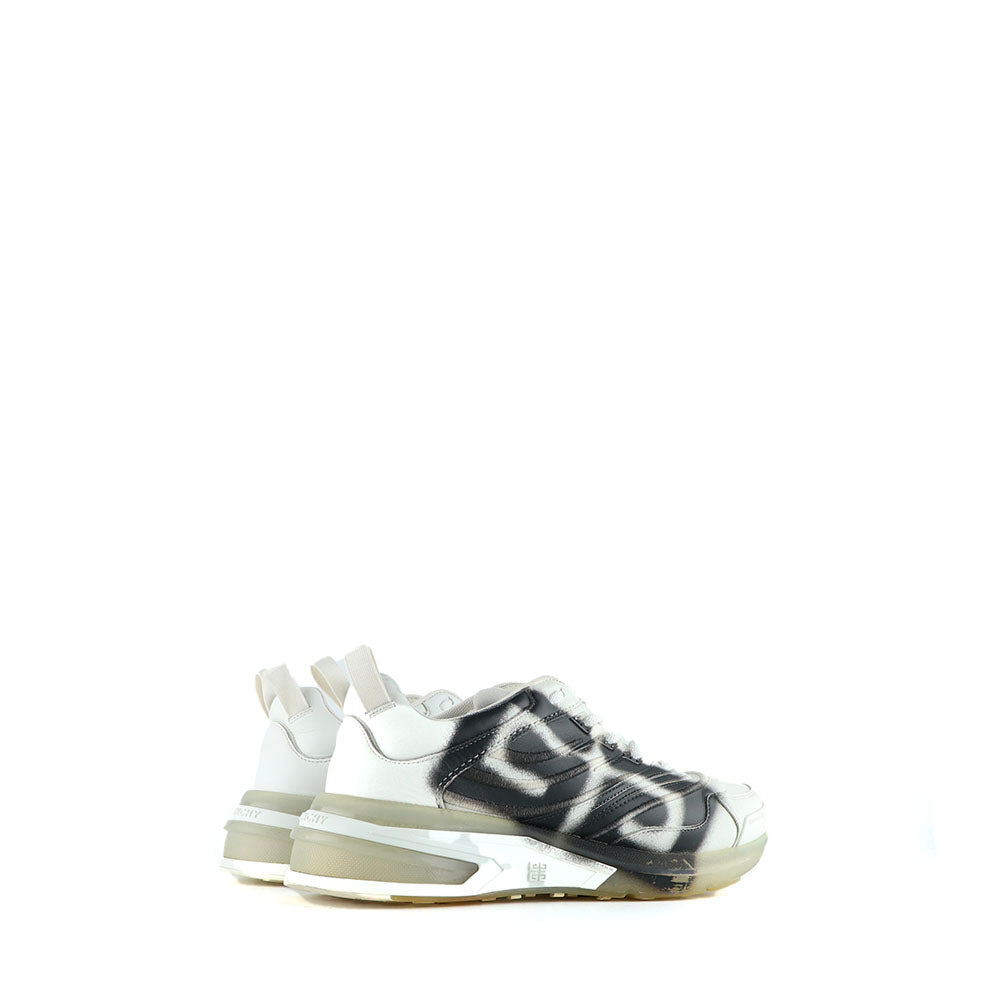 GIVENCHY - Sneakers Graphiti (T42,5)