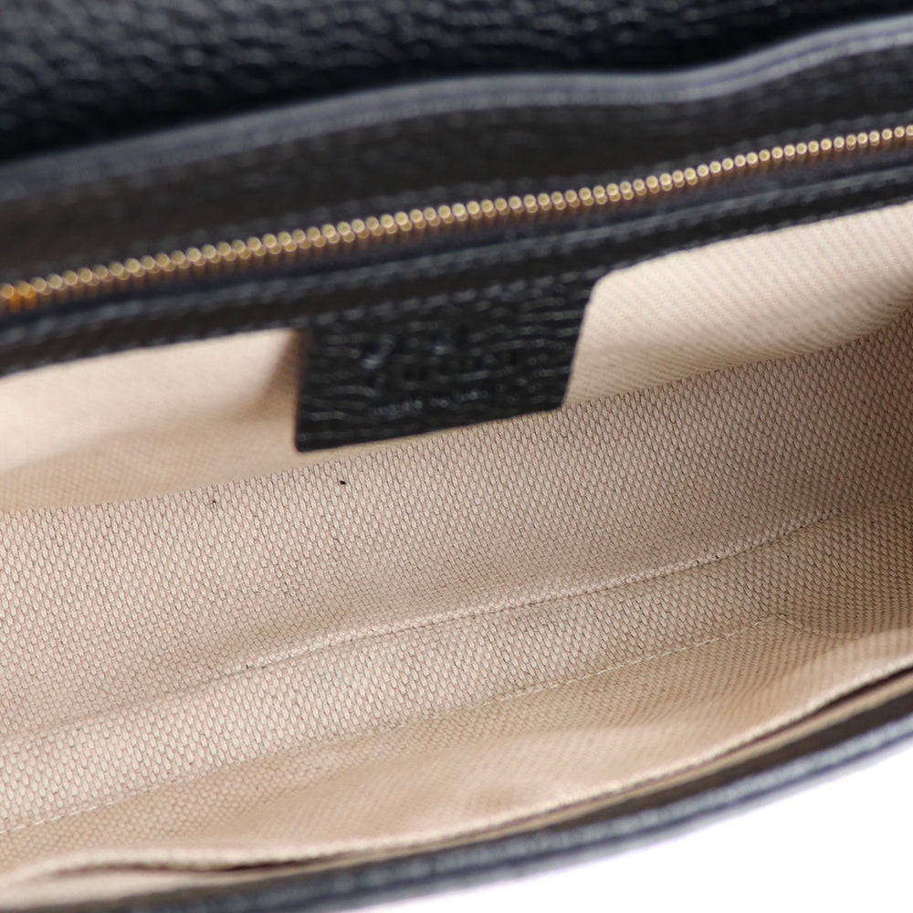 GUCCI - Soho shoulder bag in black grained leather