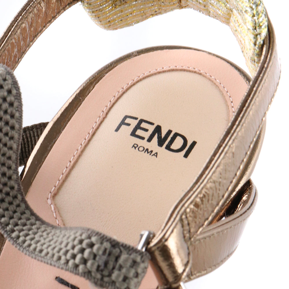 FENDI - Escarpins Colibri Lite en cuir doré et toile verte (T38)