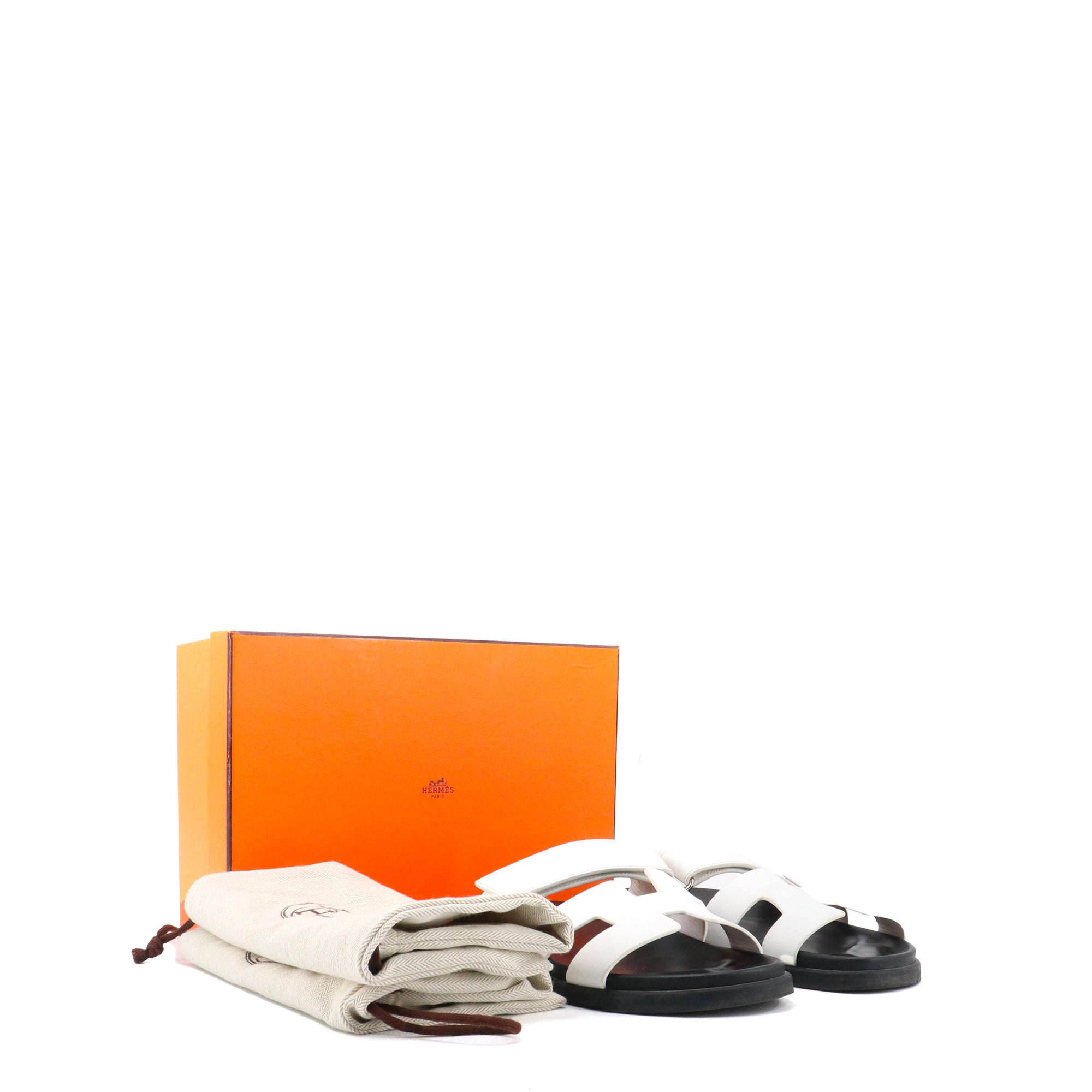 HERMÈS - Sandales Chypre Hermès en cuir blanc (T41)