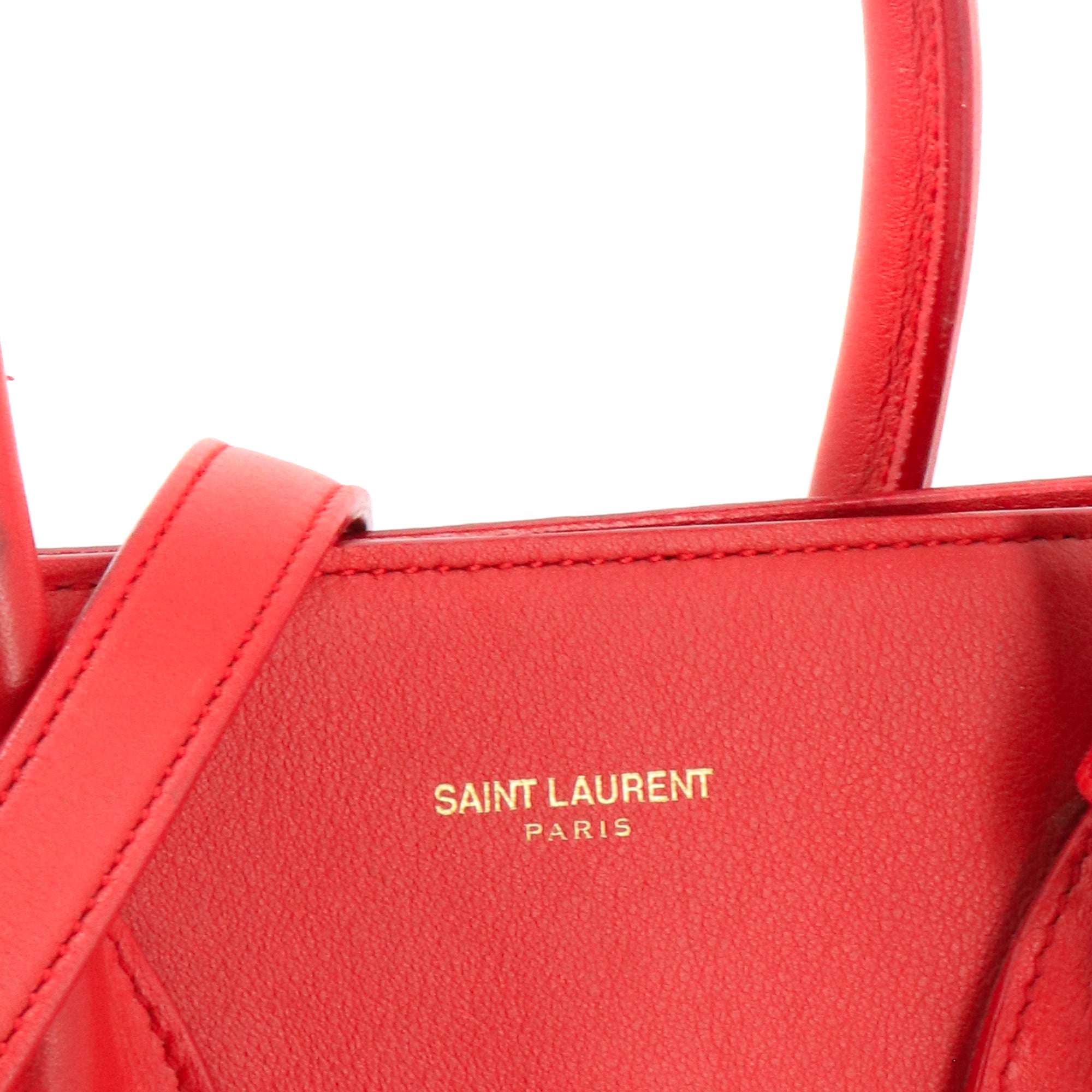 SAINT LAURENT - Saint Laurent small day bag in red leather