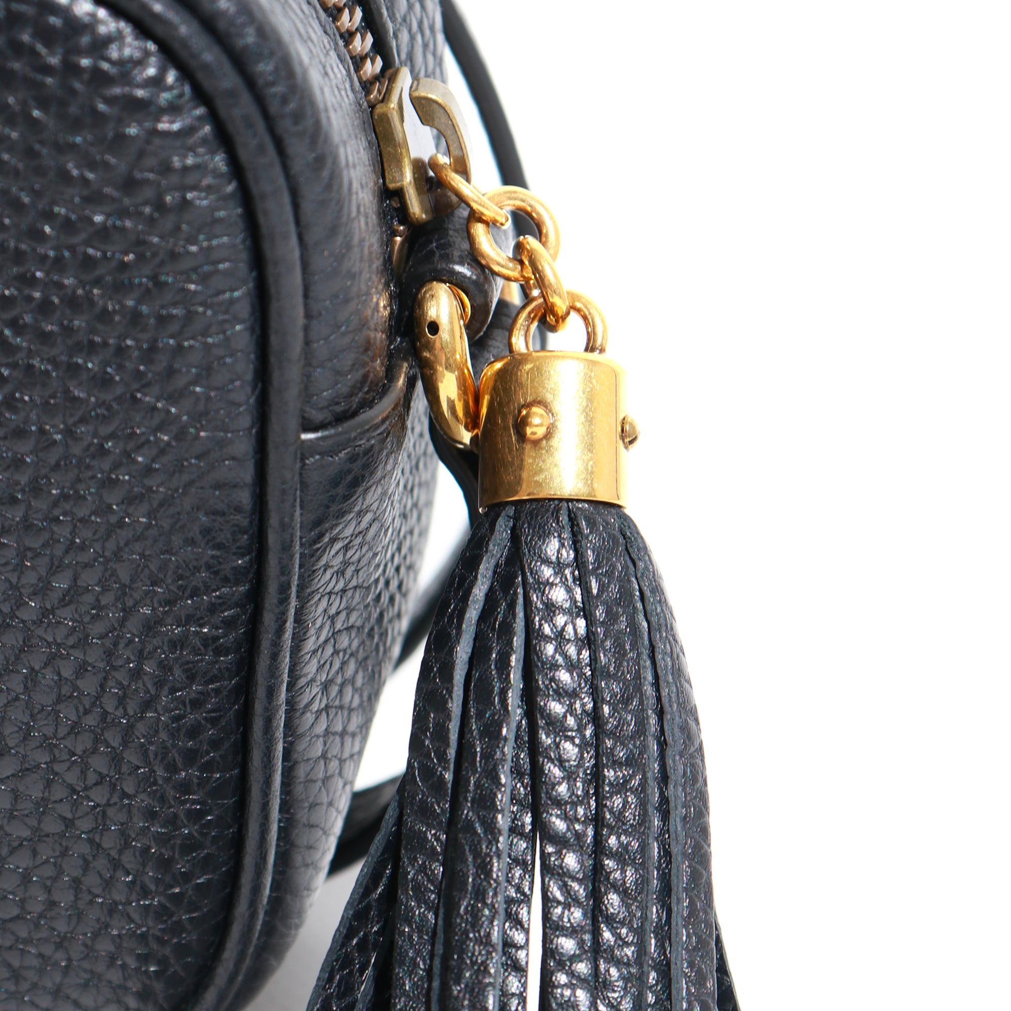 GUCCI - Soho shoulder bag in black grained leather