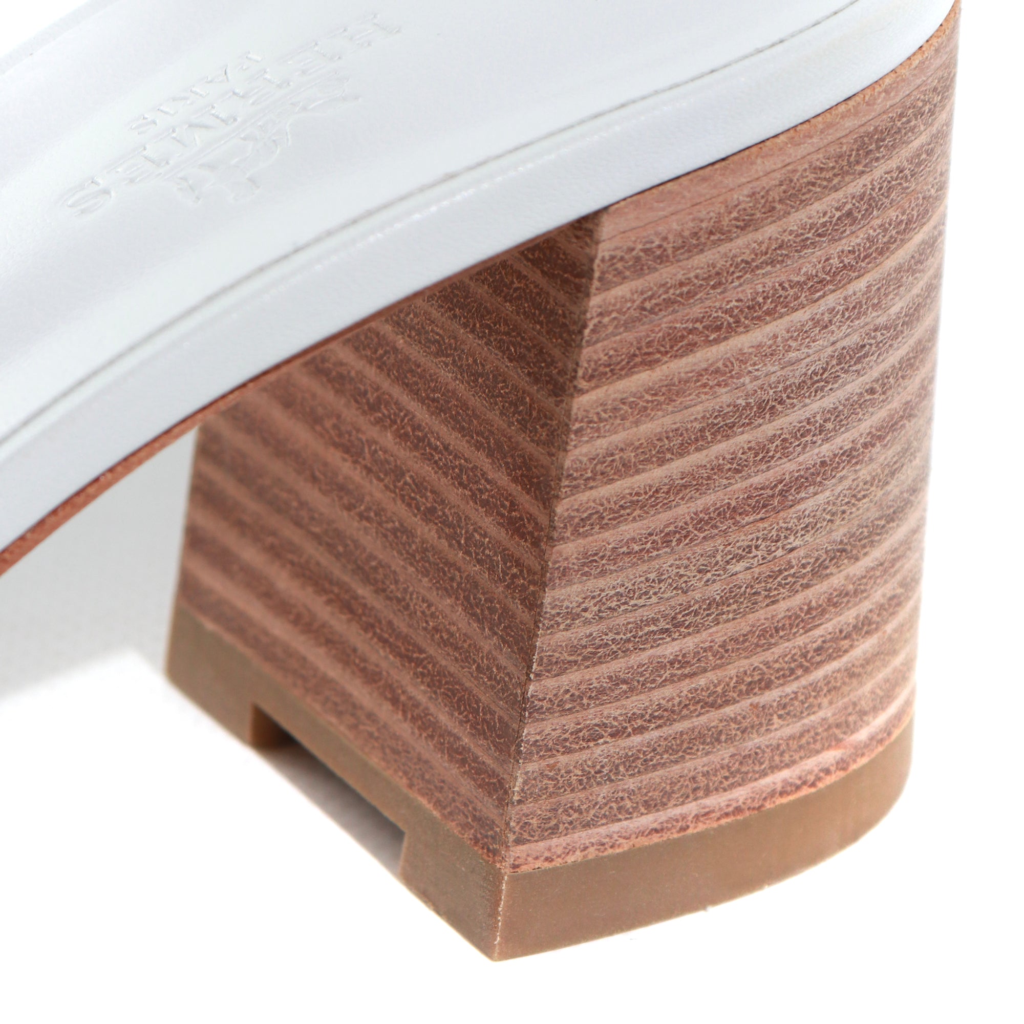 HERMÈS - Bastille sandals in white smooth leather (T39.5)
