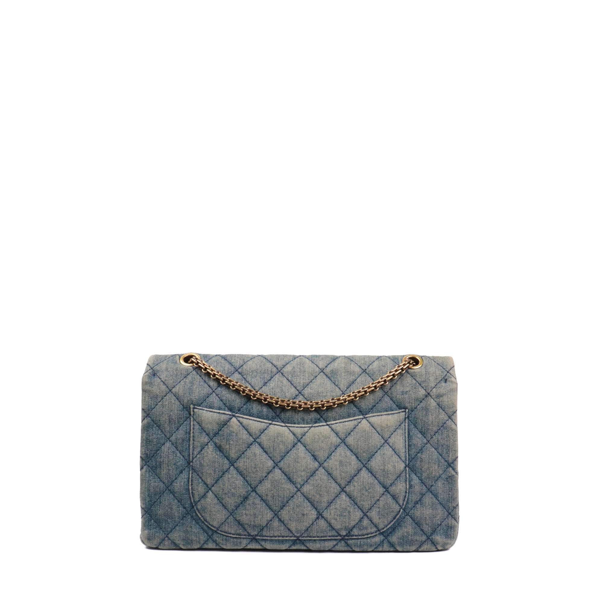 CHANEL - Sac à bandoulière 2.55 Chanel large en denim