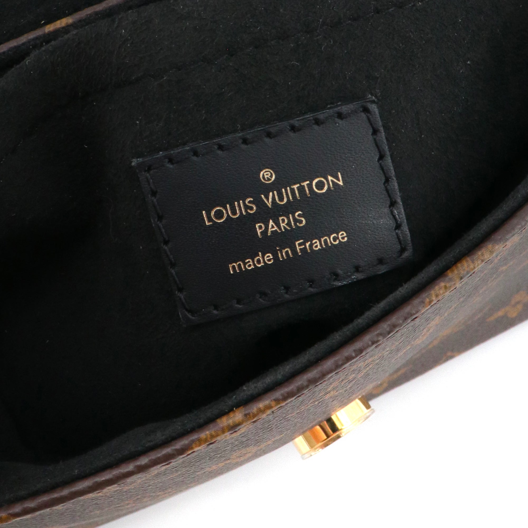 LOUIS VUITTON - Louis Vuitton Locky BB shoulder bag in monogrammed canvas and black leather
