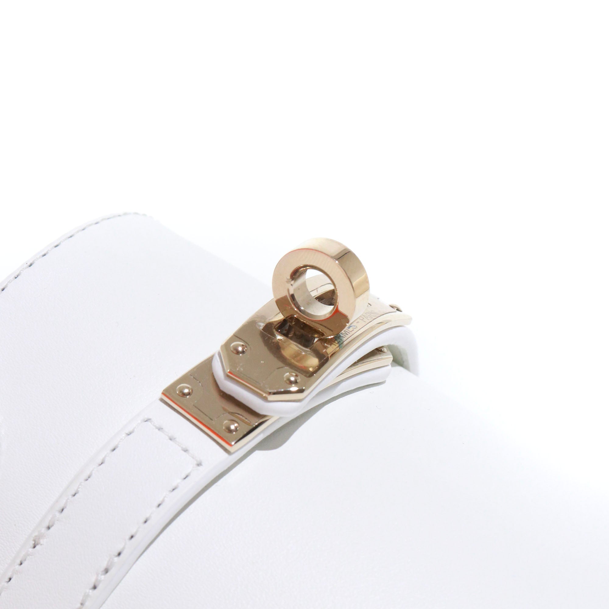 HERMÈS - Empire Hermès sandals in white leather (T38.5)