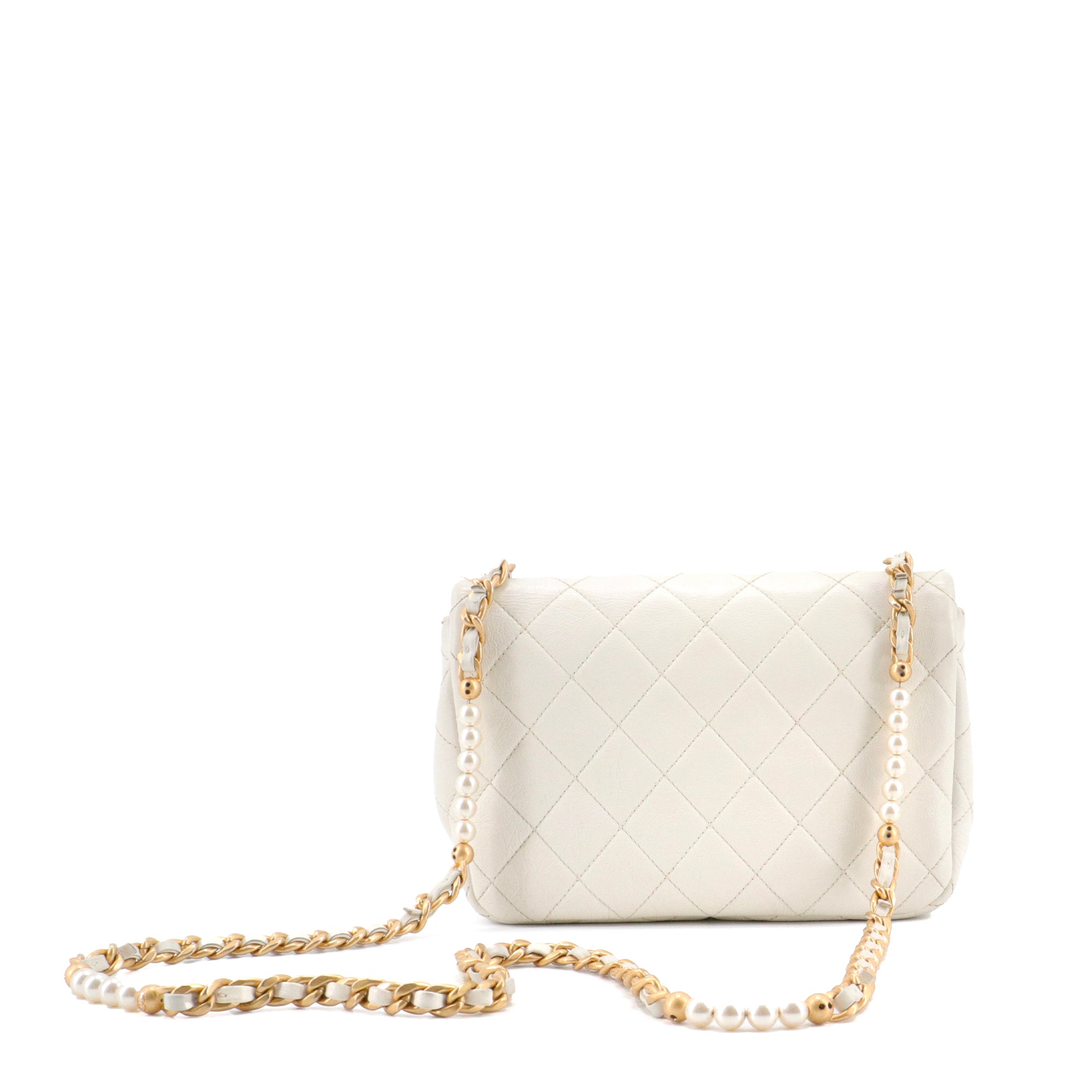 CHANEL - Chanel Pearl Side Flap shoulder bag in white glazed leather, limited edition