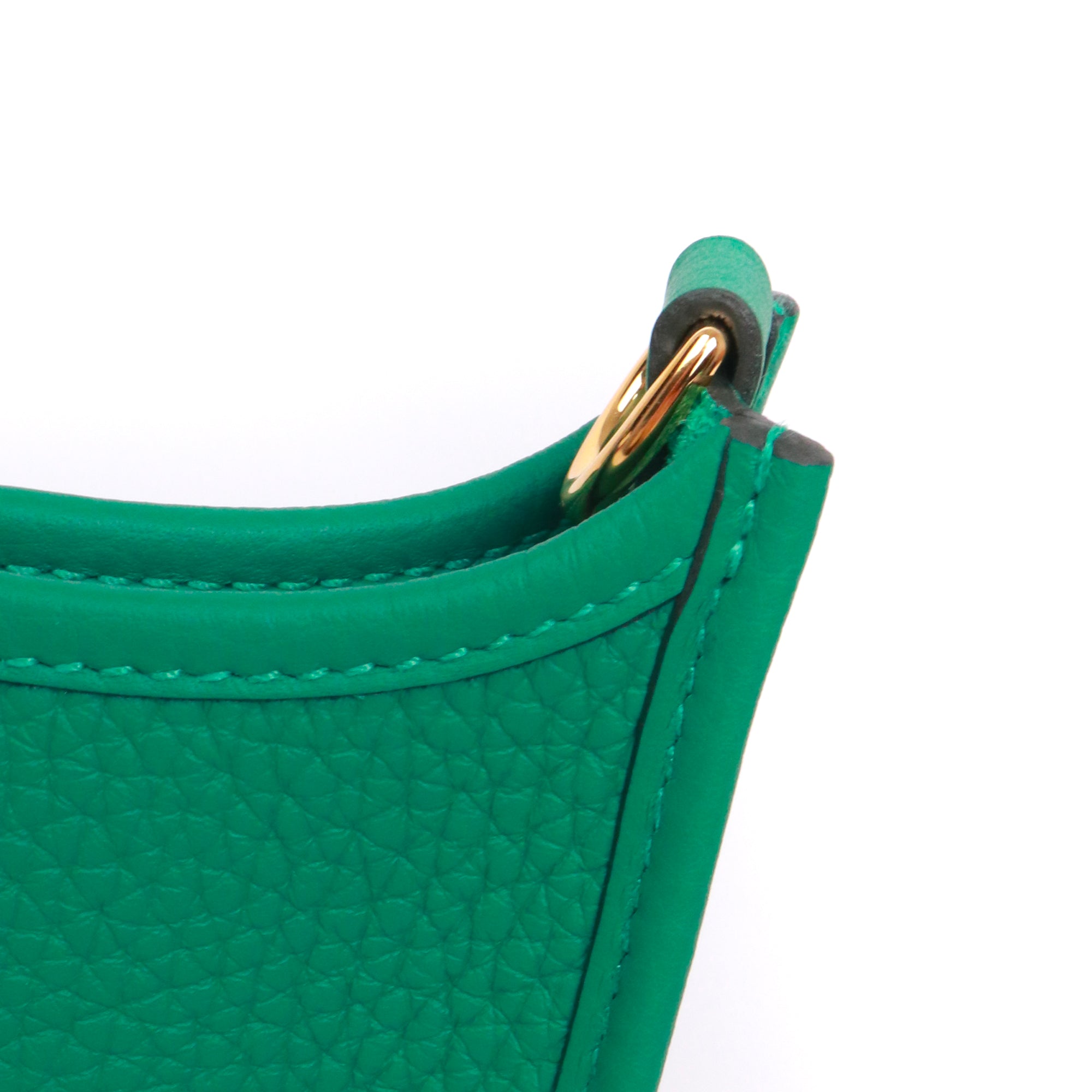HERMÈS - Evelyne 16 shoulder bag in verona green taurillon leather