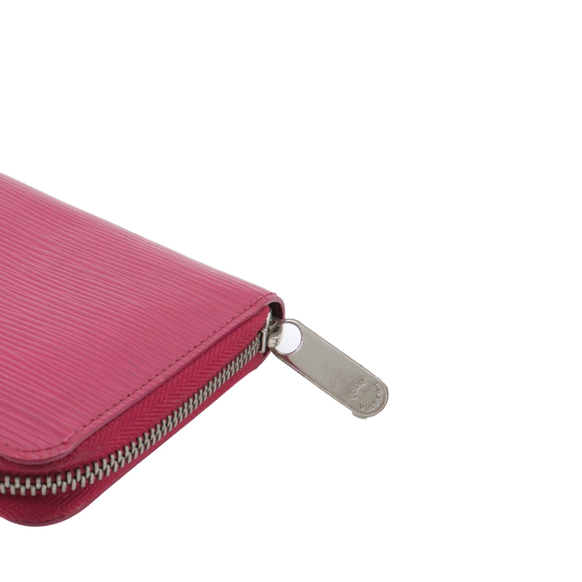 LOUIS VUITTON - Louis Vuitton Zippy wallet in fuchsia epi leather