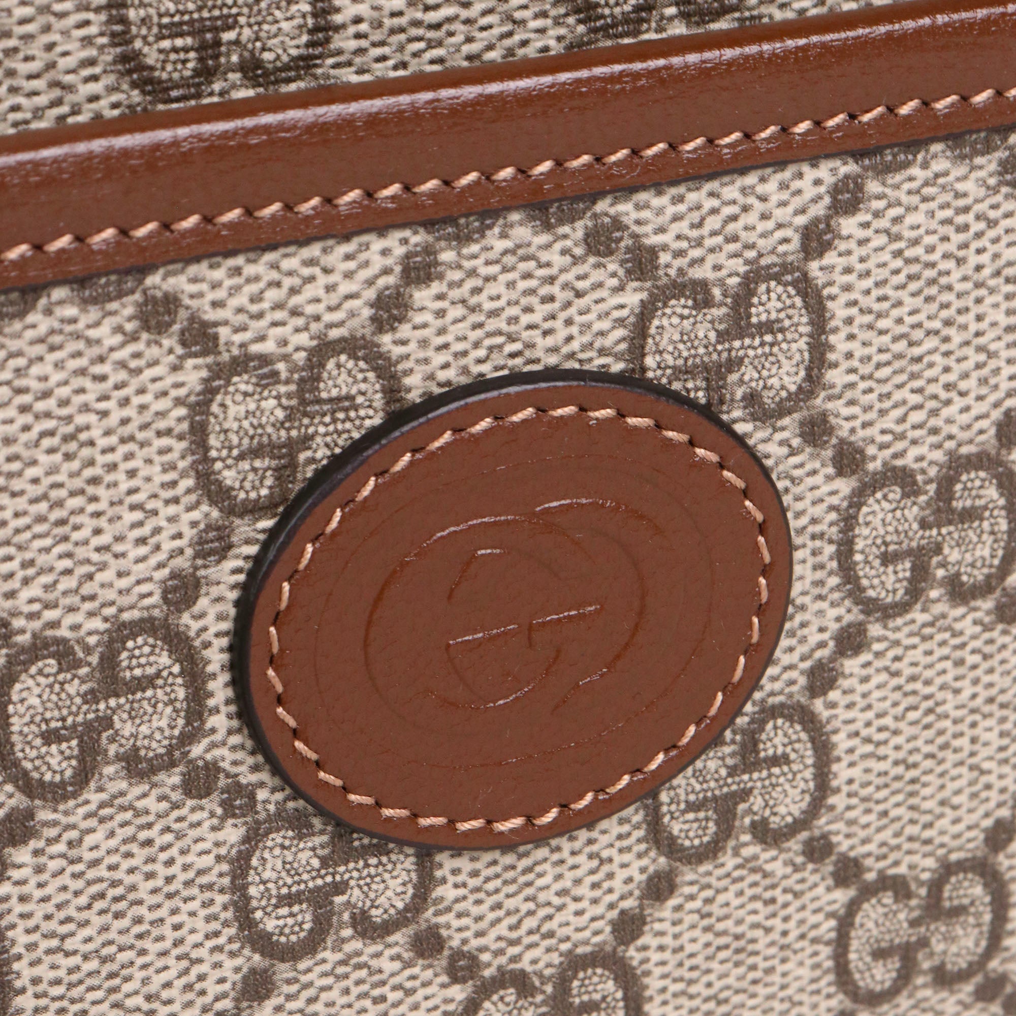 GUCCI - Pouch / toiletry bag