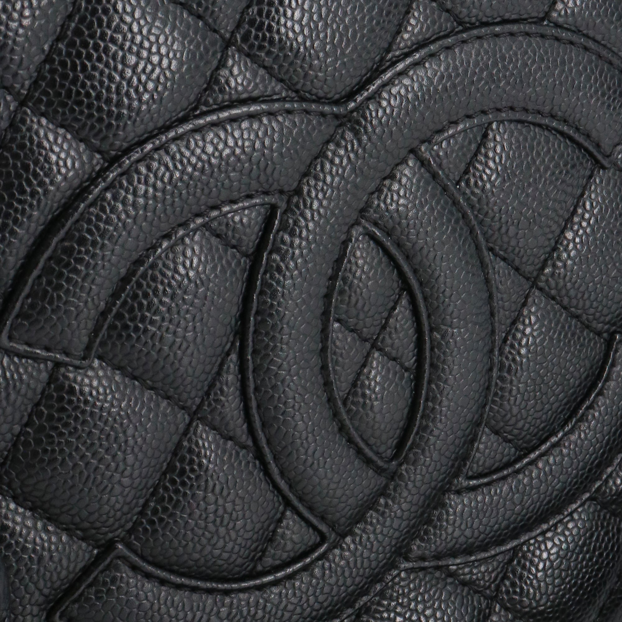 CHANEL - Deauville tote bag in navy blue canvas