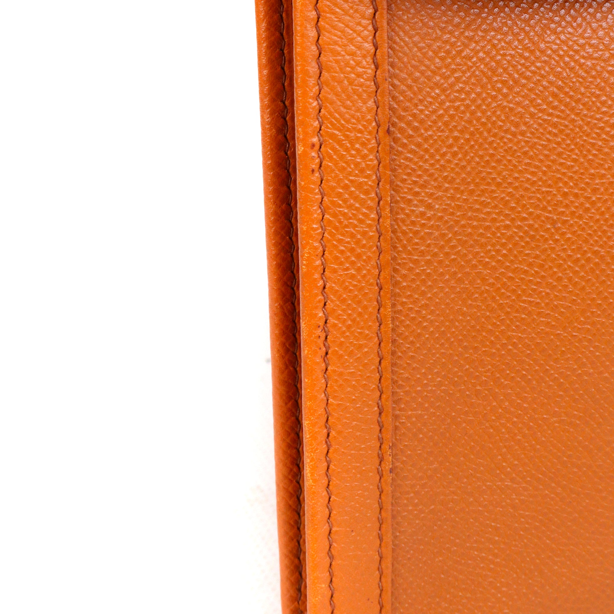 HERMÈS - Hermès Maxibox Clutch in smooth leather Rose Lipstick